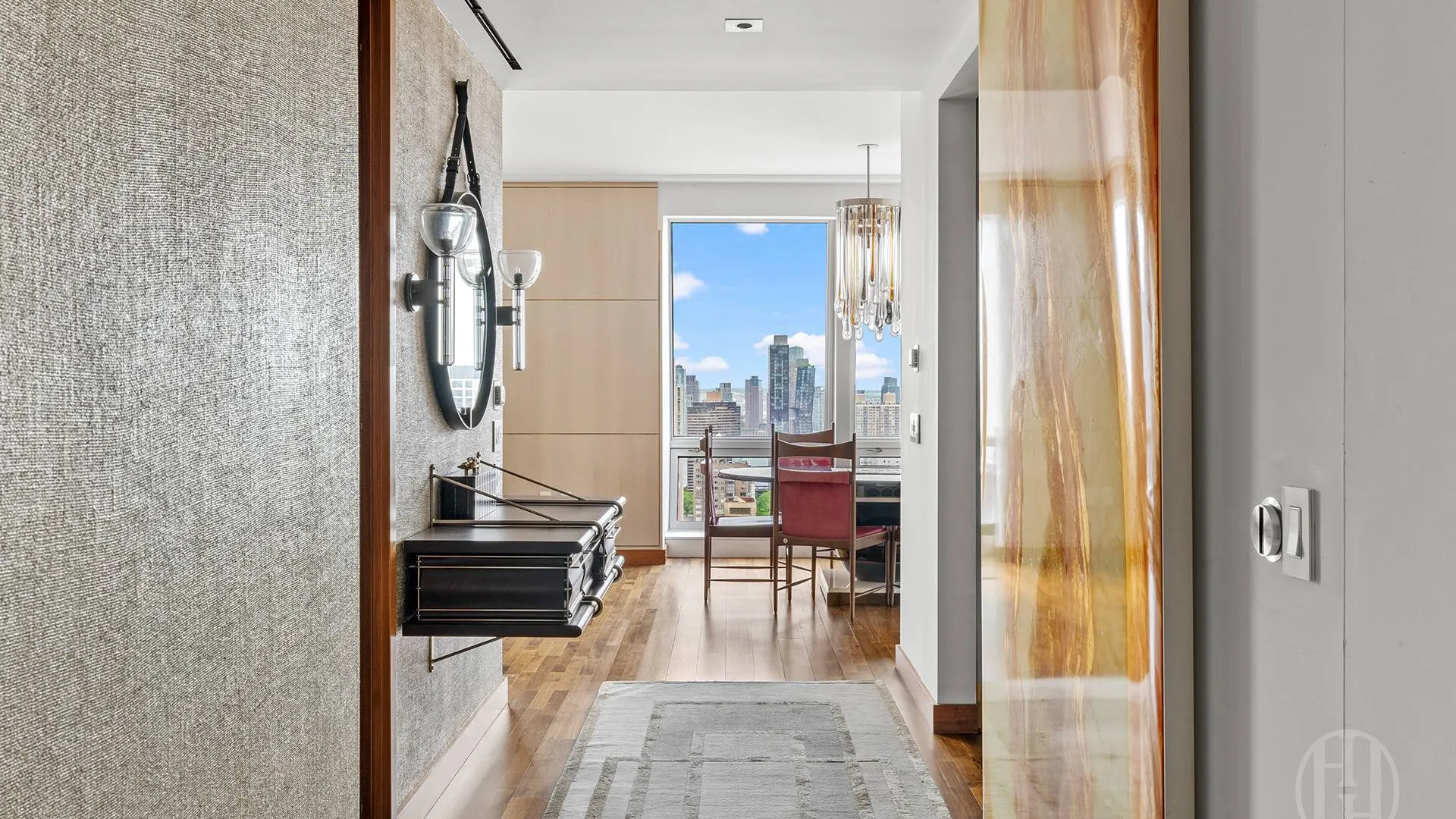 Property at 400 Fifth Avenue, New York, NY 10016 10