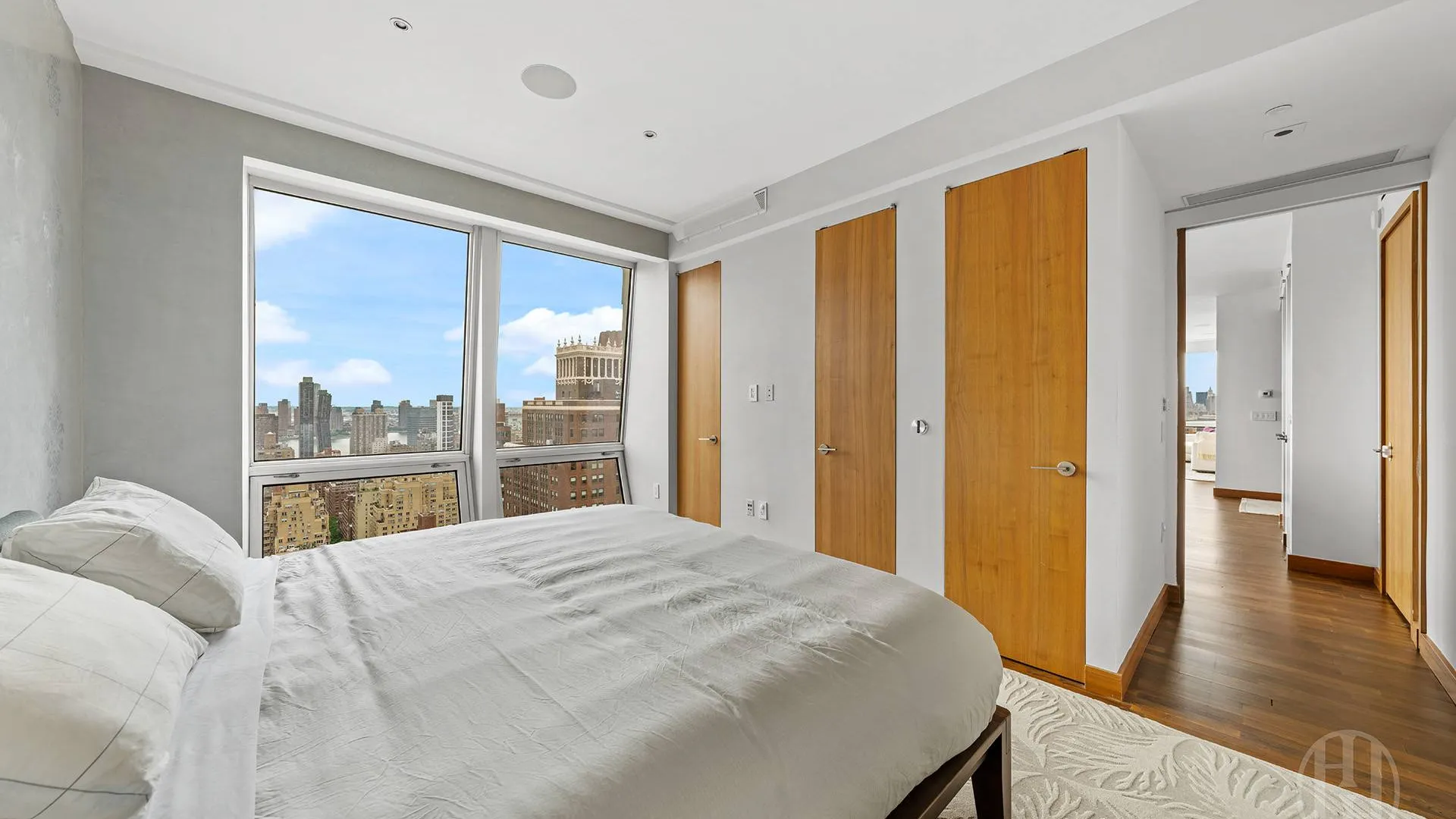 Property at 400 Fifth Avenue, New York, NY 10016 11