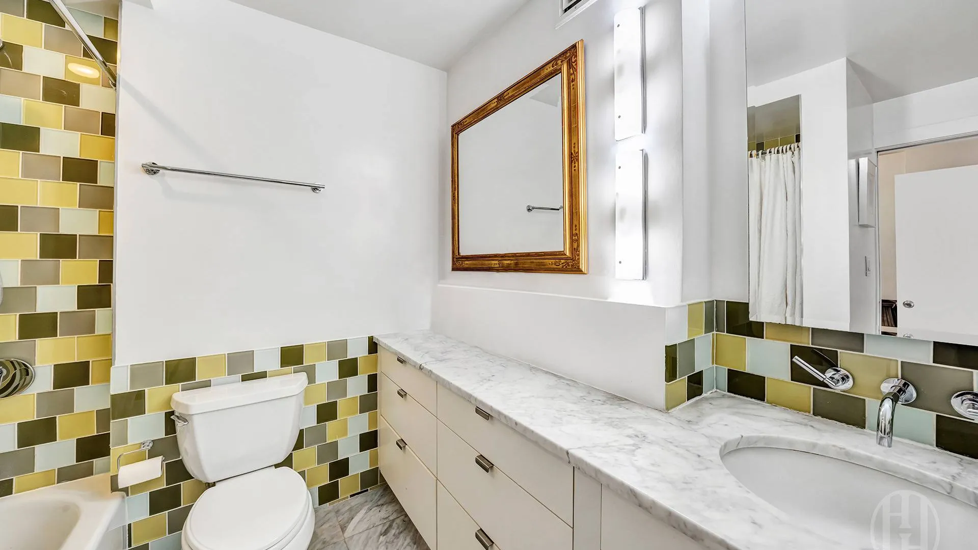 Property at 525 East 82nd Street, New York, NY 10028 8