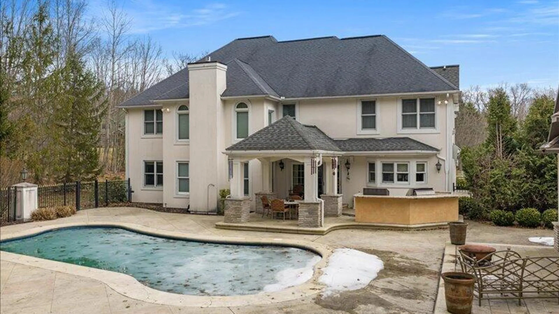 Property at 1012 Gabriella Avenue, Union, NY 13760 2