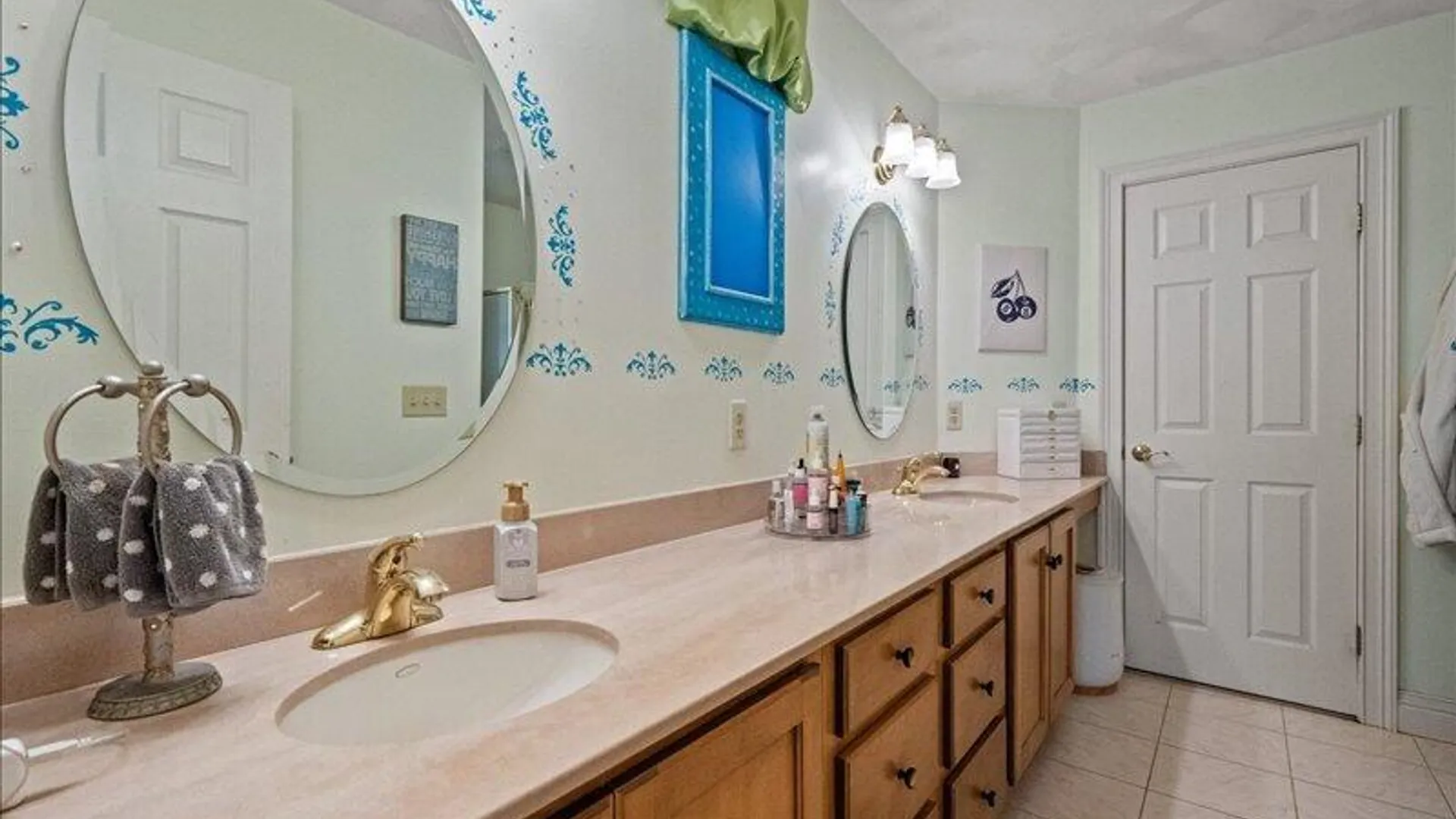 Property at 1012 Gabriella Avenue, Union, NY 13760 43