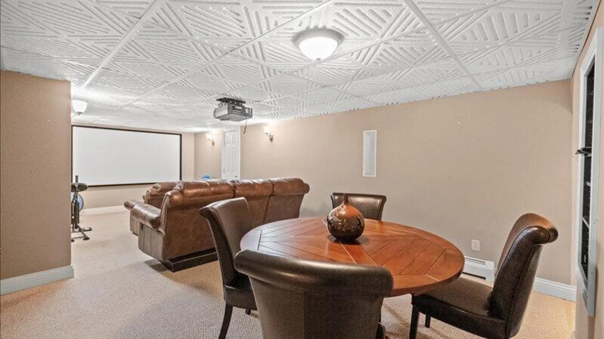 Property at 1012 Gabriella Avenue, Union, NY 13760 47