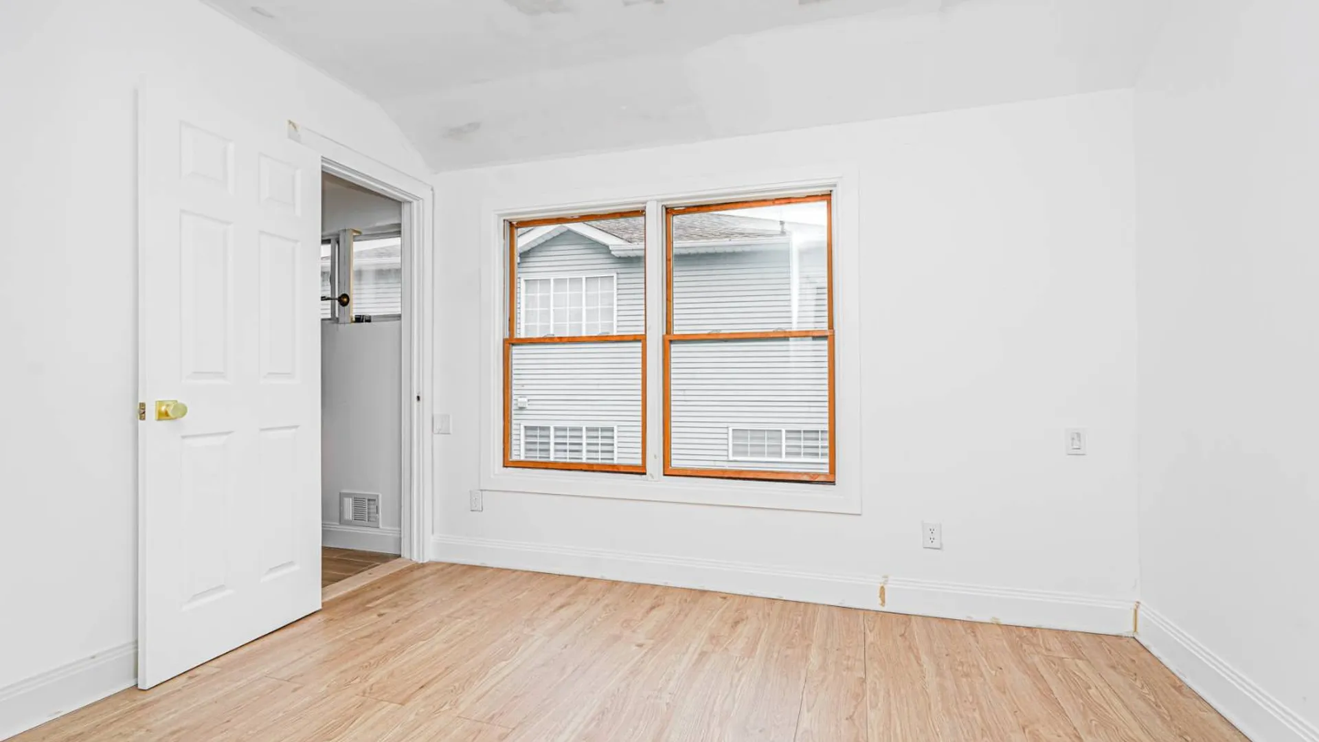 Property at 170 Darnell Lane, Staten Island, NY 10309 18