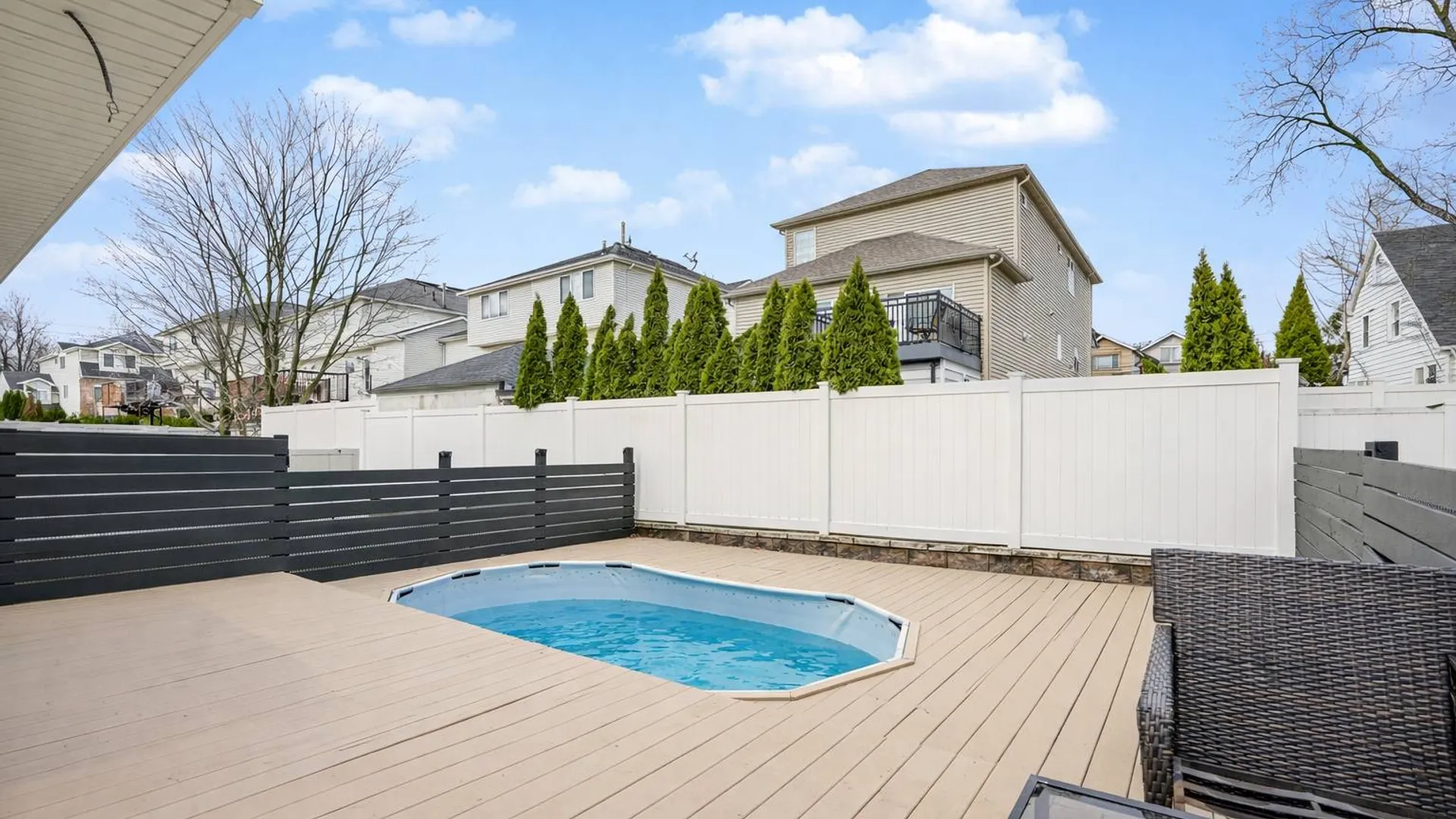 Property at 170 Darnell Lane, Staten Island, NY 10309 28