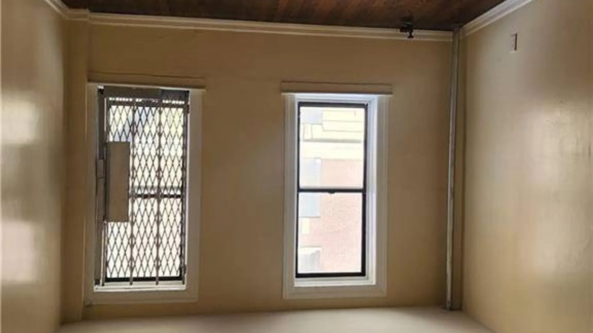 Property at 590 Parkside Ave, Brooklyn, NY 11226 12