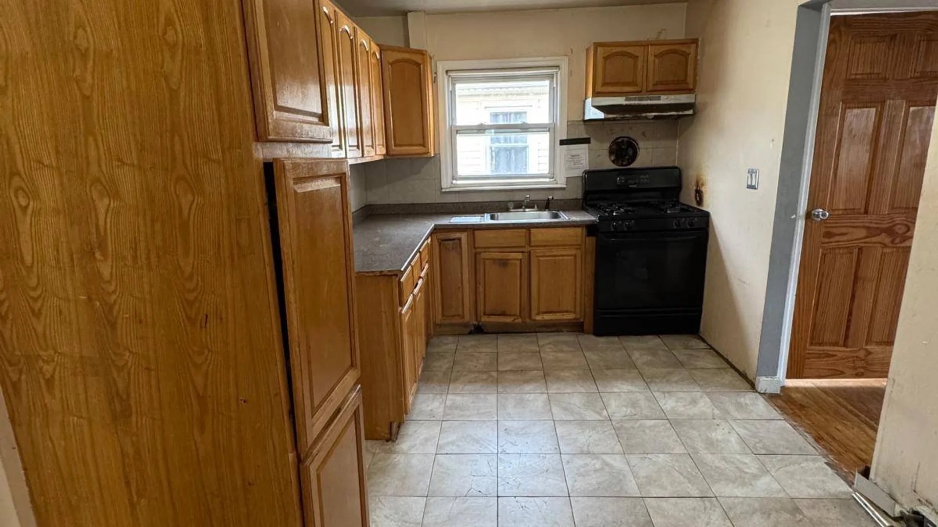 Property at 147-28 227 Street, Springfield Gardens, NY 11413 23