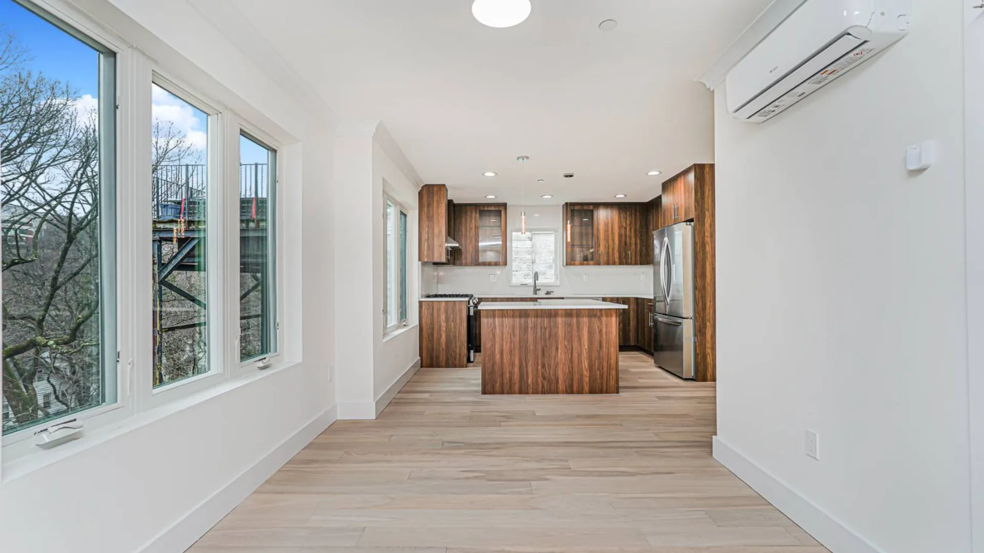 Property at 54 Cedarcliff Road, Staten Island, NY 10301 12