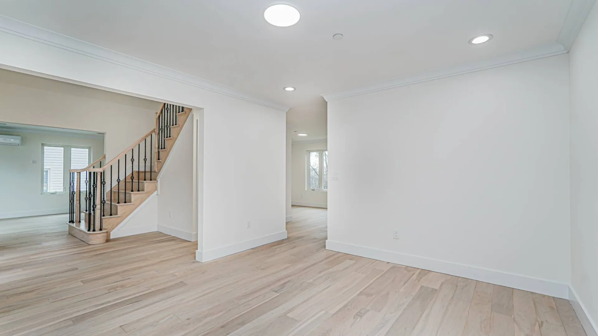 Property at 54 Cedarcliff Road, Staten Island, NY 10301 21
