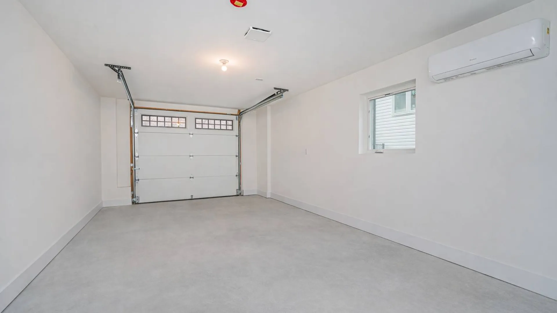 Property at 54 Cedarcliff Road, Staten Island, NY 10301 38