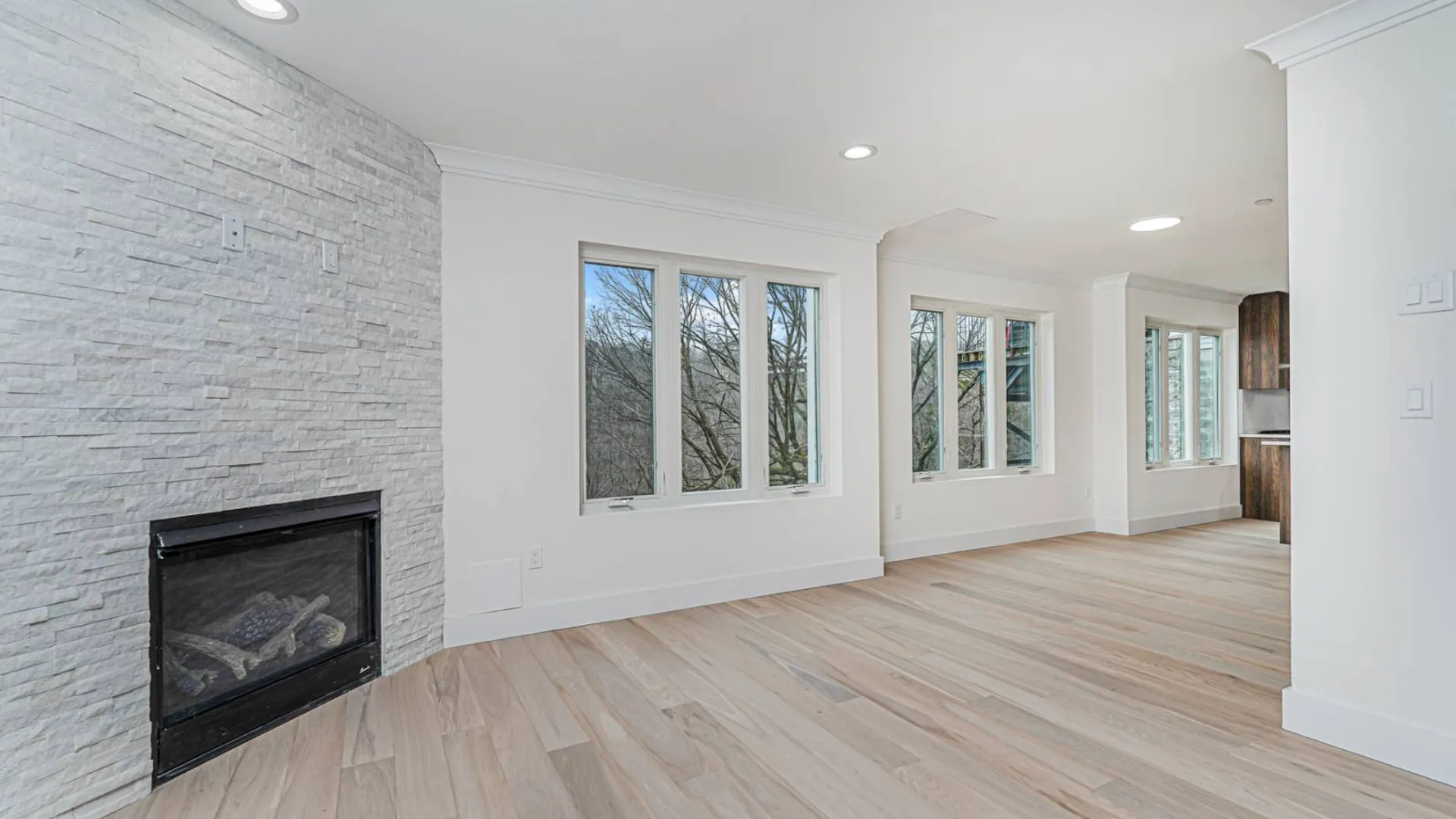 Property at 54 Cedarcliff Road, Staten Island, NY 10301 5