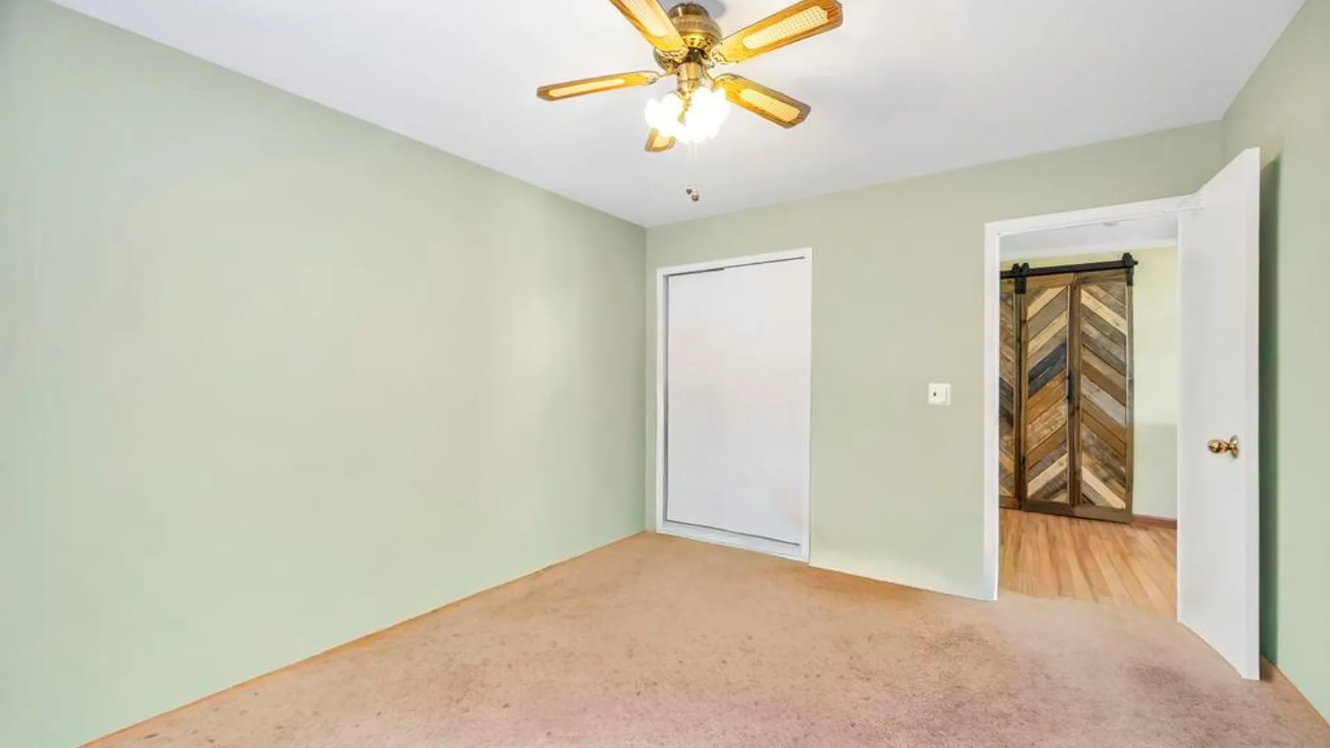 Property at 13 Mallard Path, Coram, NY 11727 19