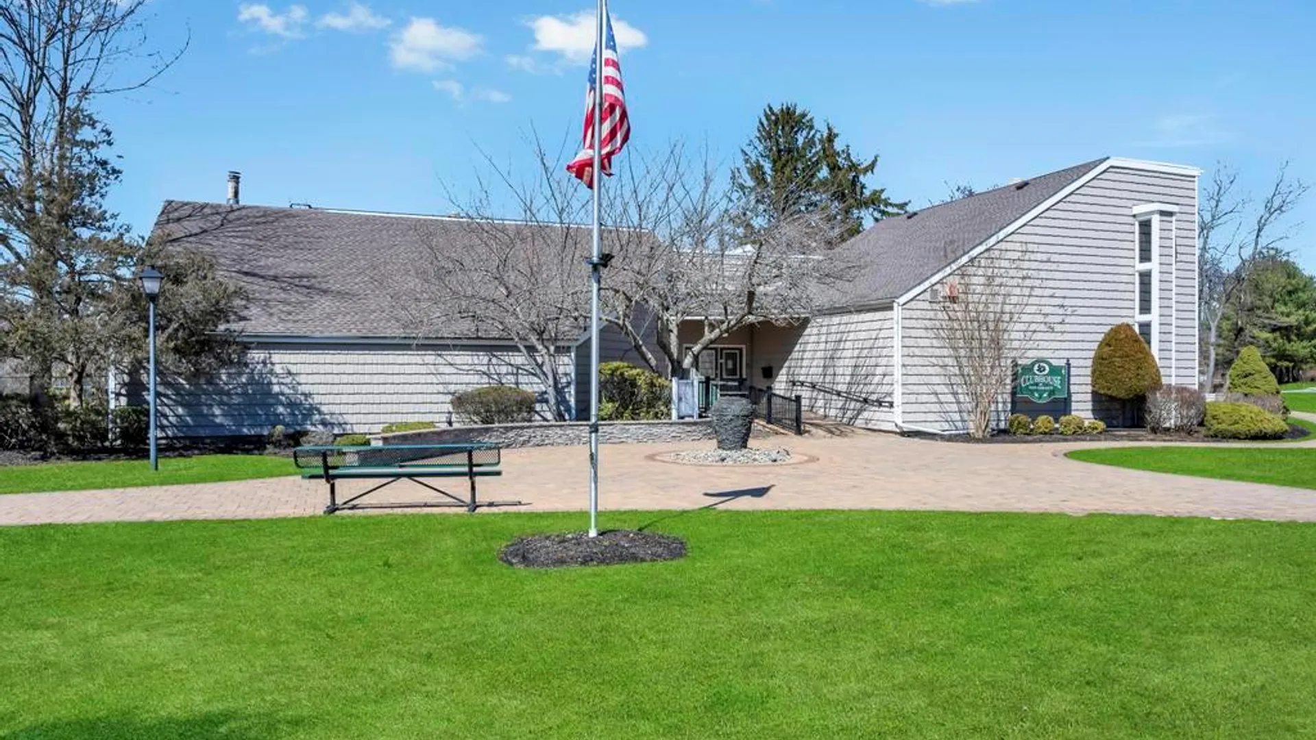 Property at 13 Mallard Path, Coram, NY 11727 26