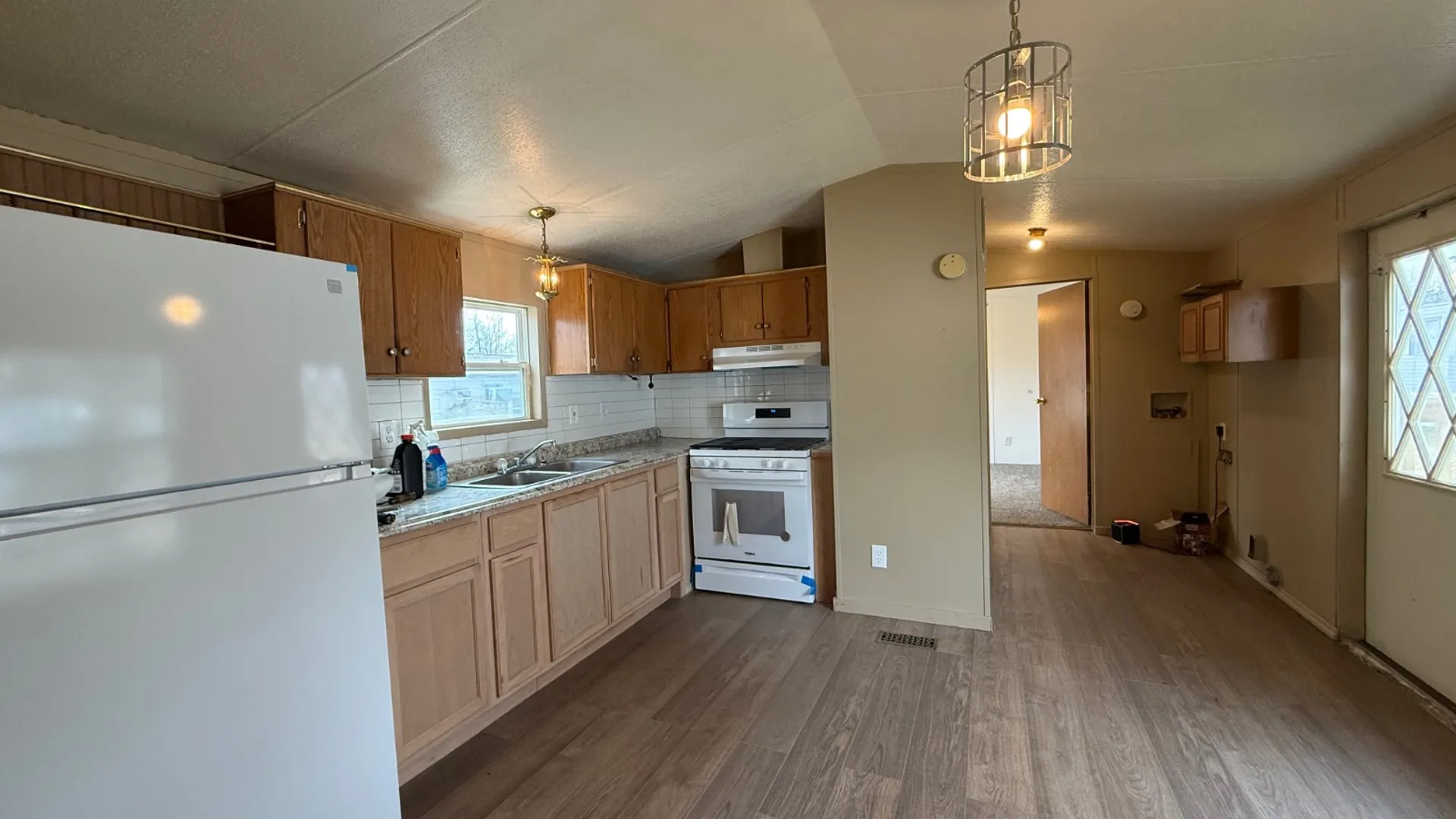 Property at 708 NYS RT 67, Amsterdam, NY 12010 6