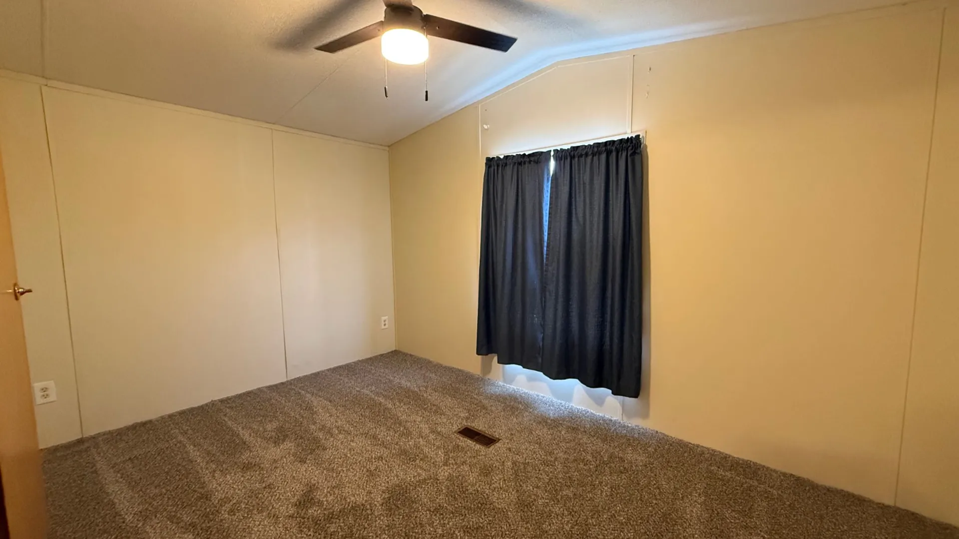 Property at 708 NYS RT 67, Amsterdam, NY 12010 8