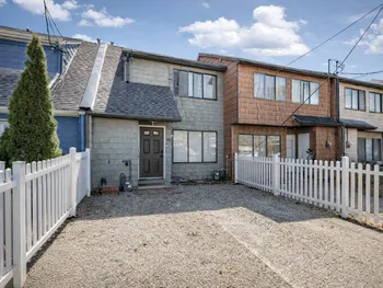 Property at 182 Arlington Pl, Staten Island, NY 10303