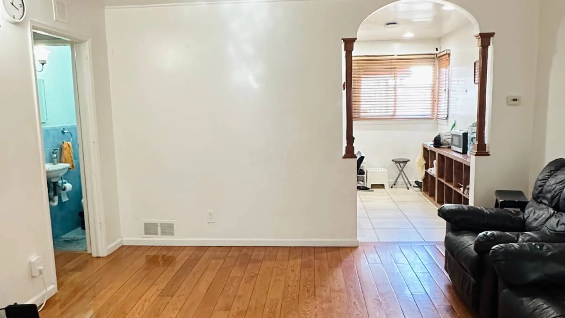 Property at 67-15 215th St, Oakland Gardens, NY 11364 9