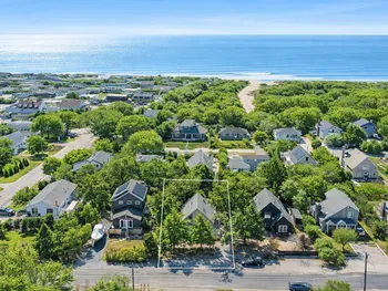 Property at 33 Agnew Avenue, Montauk, NY 11954