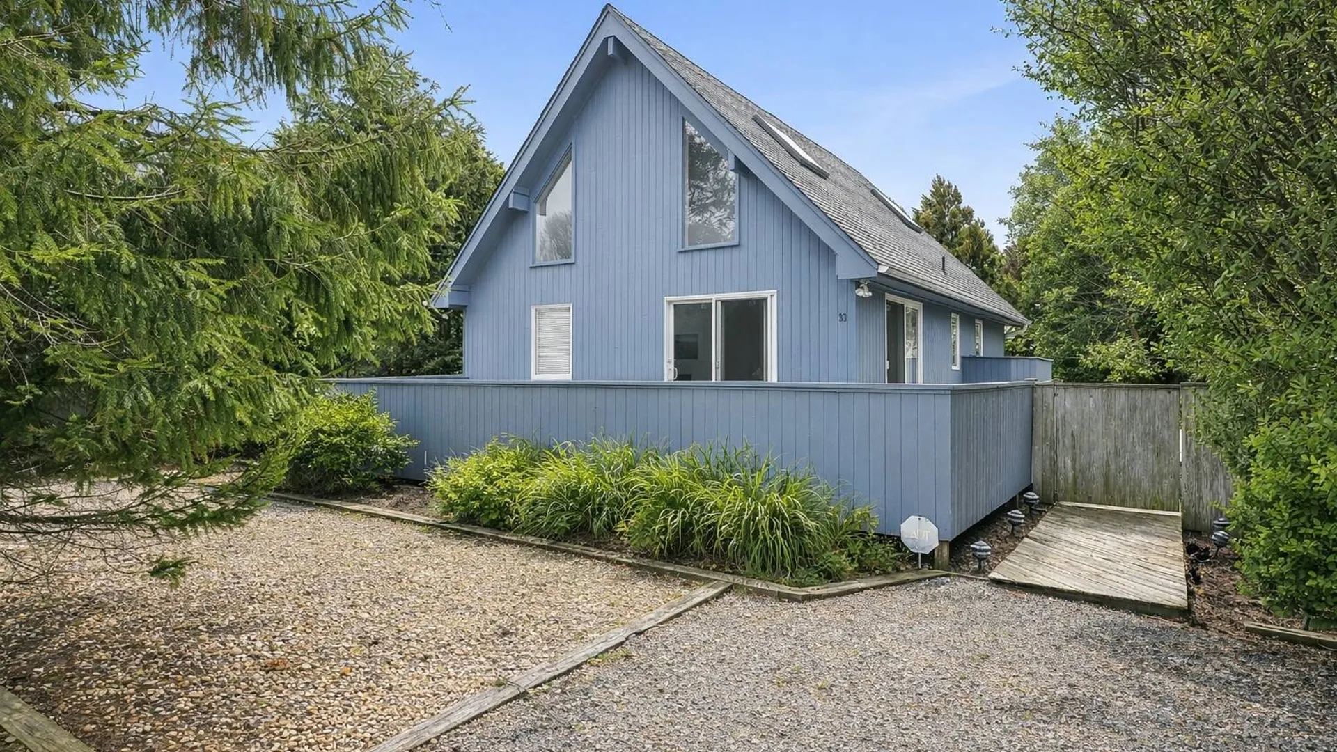 Property at 33 Agnew Avenue, Montauk, NY 11954 2