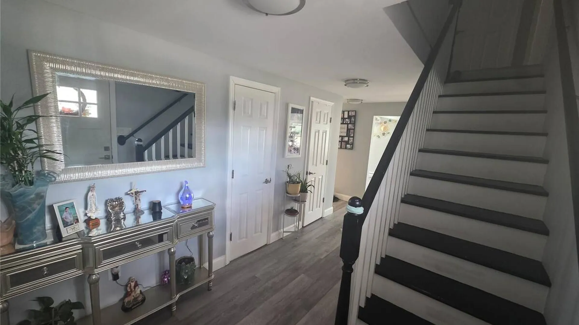 Property at 9 Torrey Pine Lane, Medford, NY 11763 25