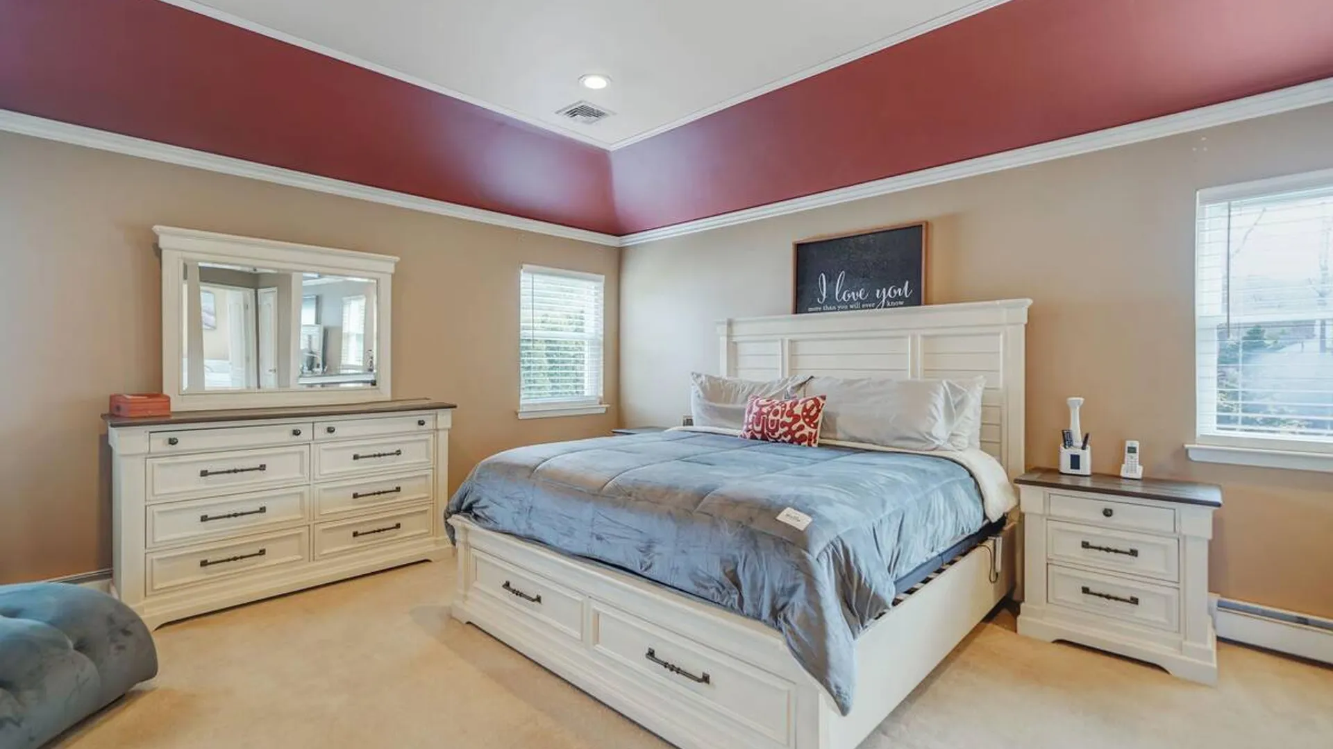Property at 8 Kimberly Court, Manorville, NY 11949 22