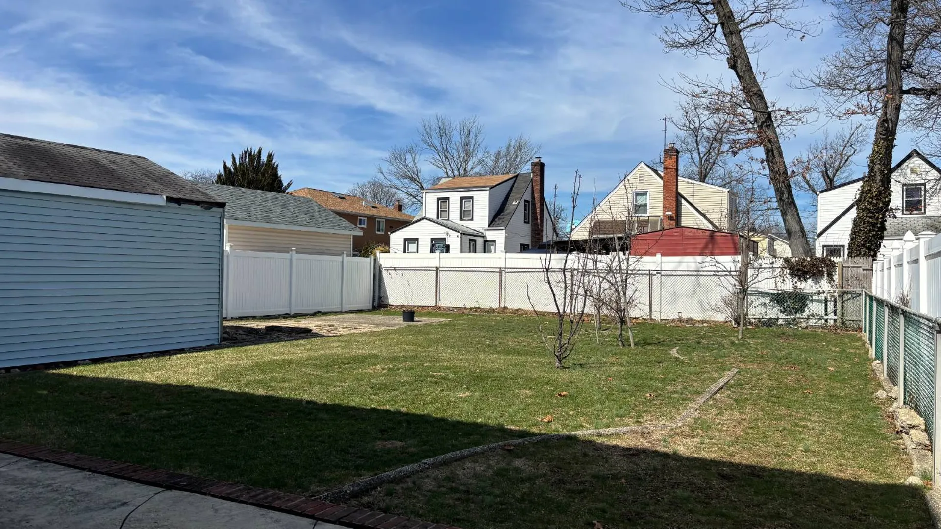 Property at 69 Glenmore Ave, Hempstead, NY 11550 5