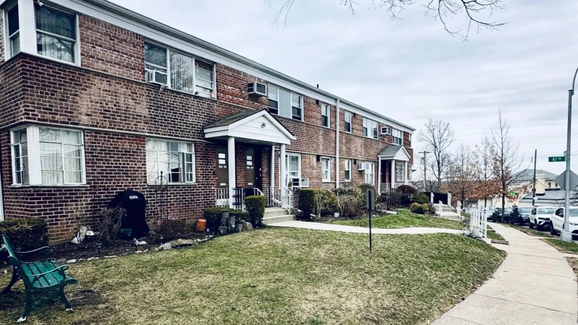 Property at 196-07 DUNTON AVE, Hollis, NY 11423 3
