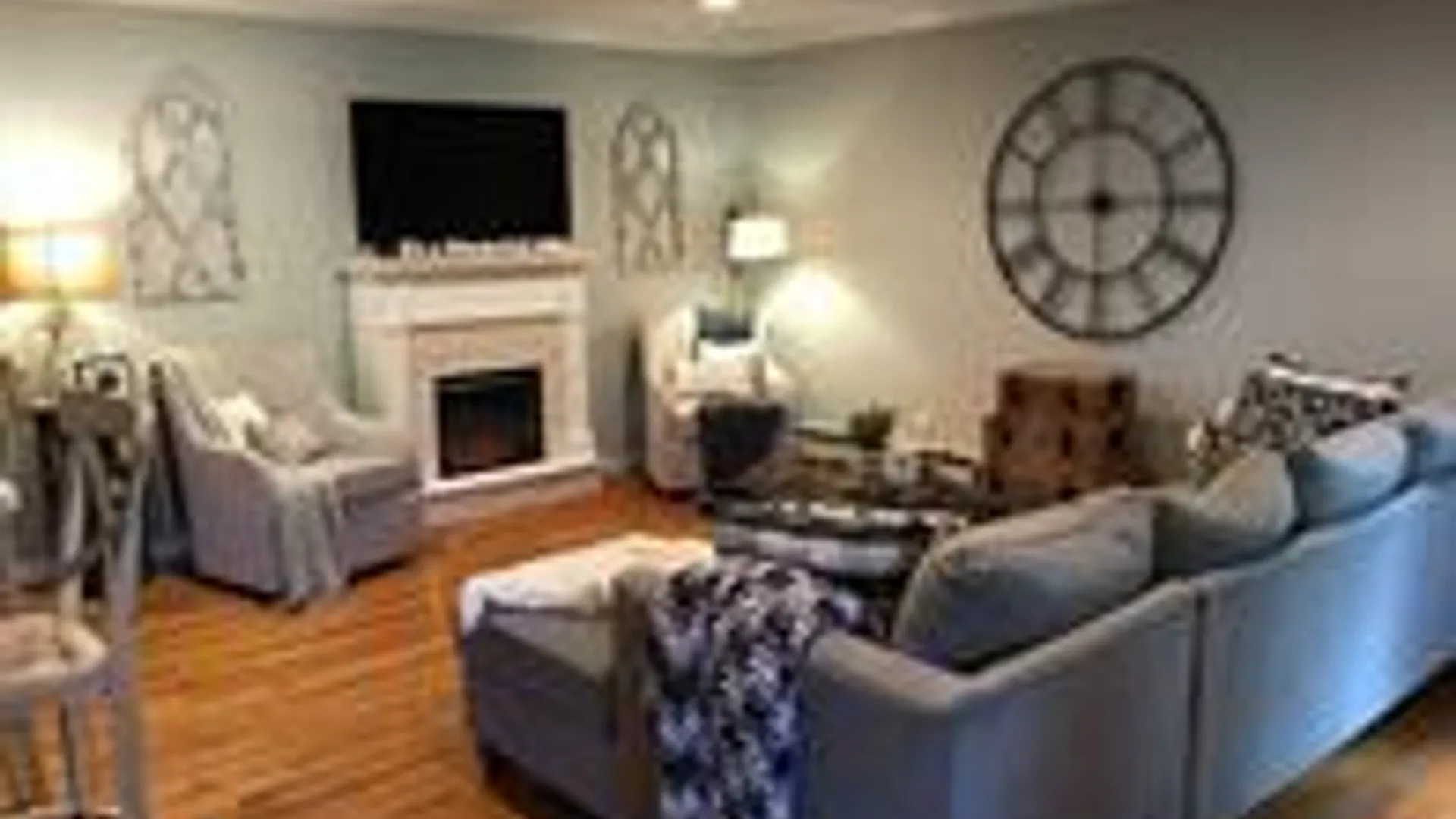 Property at 77 Richmond Boulevard, Ronkonkoma, NY 11779 9