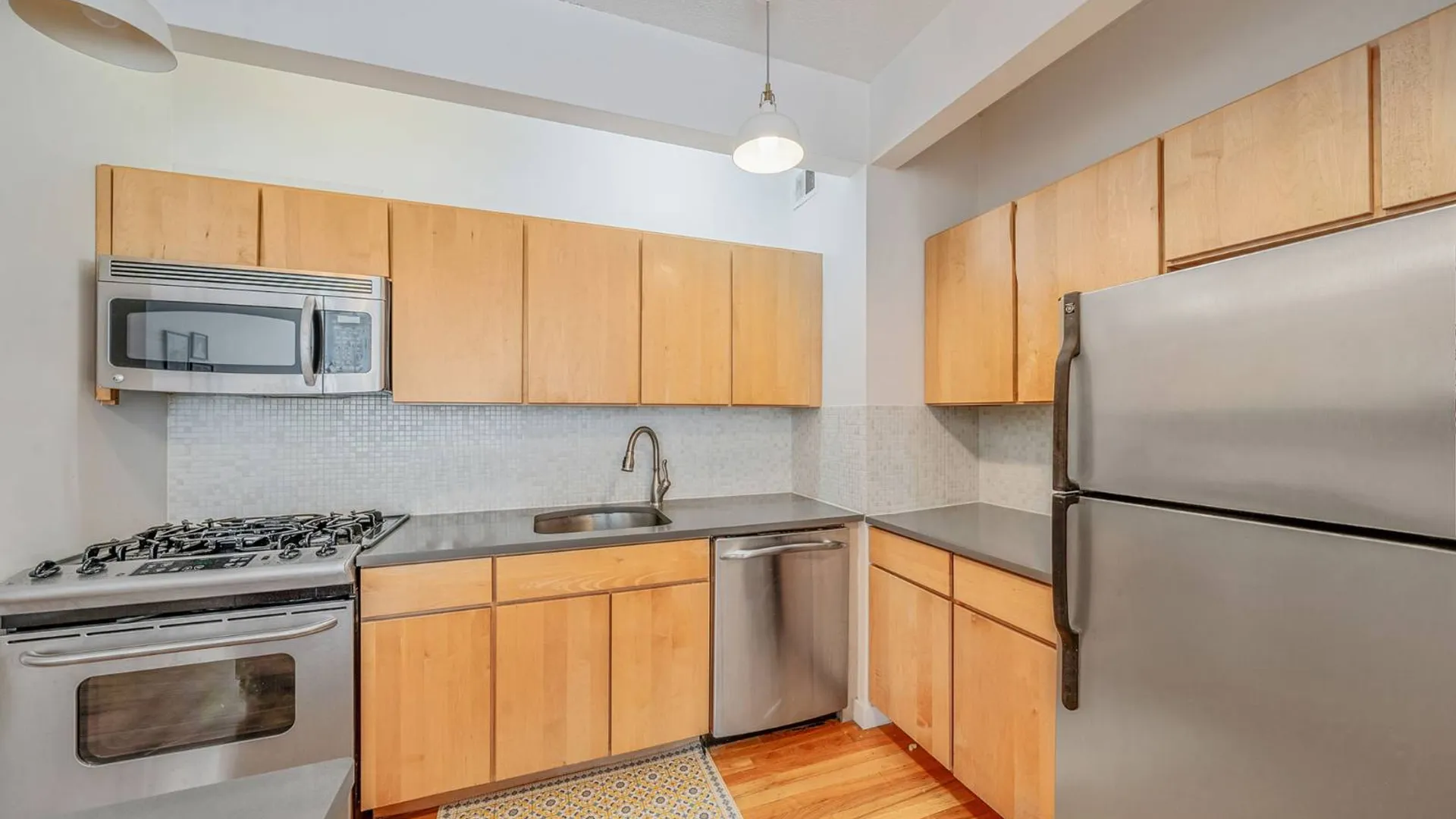 Property at 475 Sterling Pl, Brooklyn, NY 11238 6