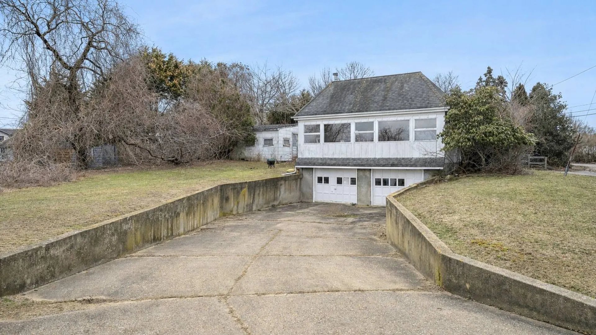 Property at 10 South Elliot Place, Montauk, NY 11954 9