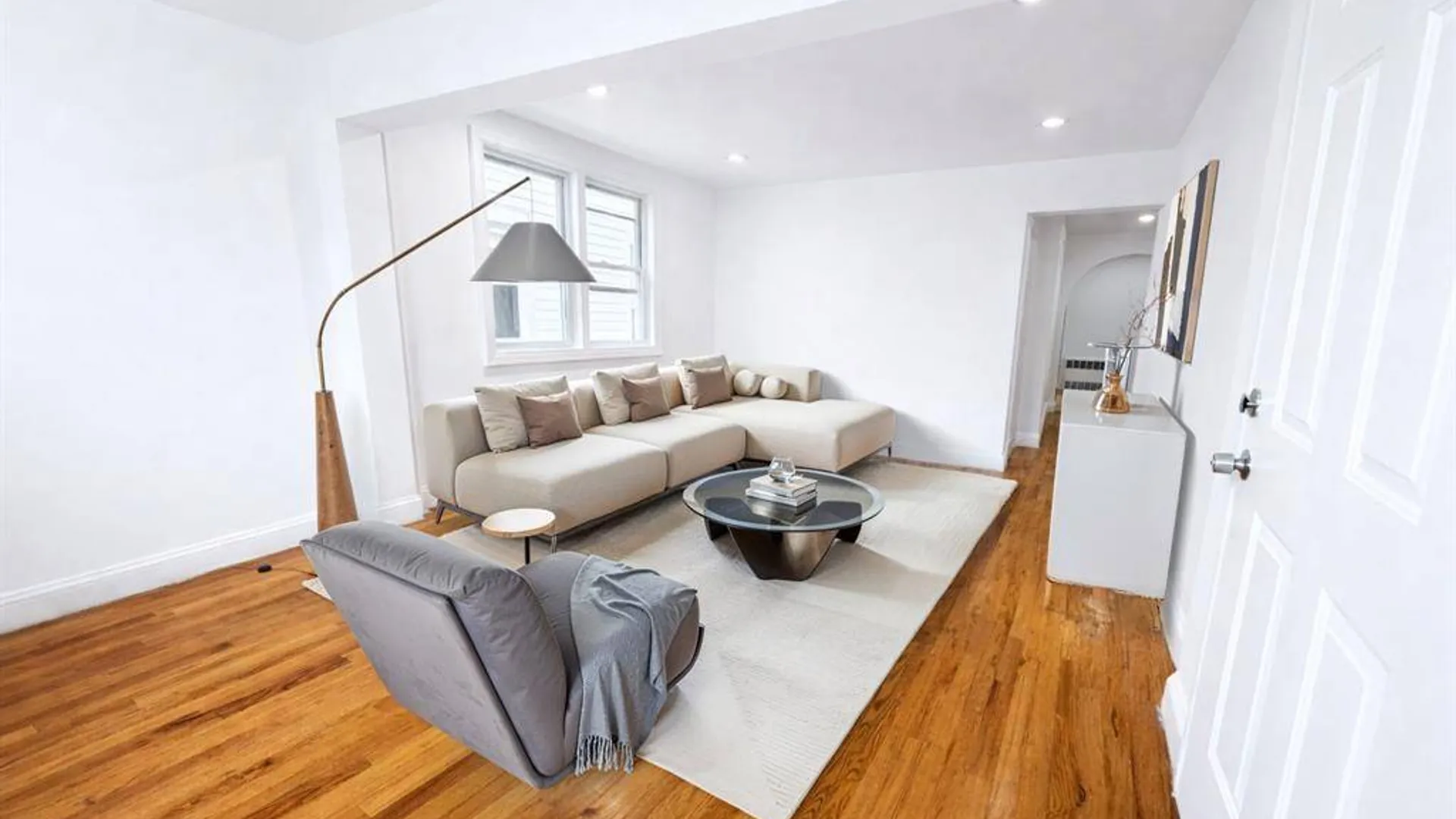 Property at 967 E 94th St, Brooklyn, NY 11236 2