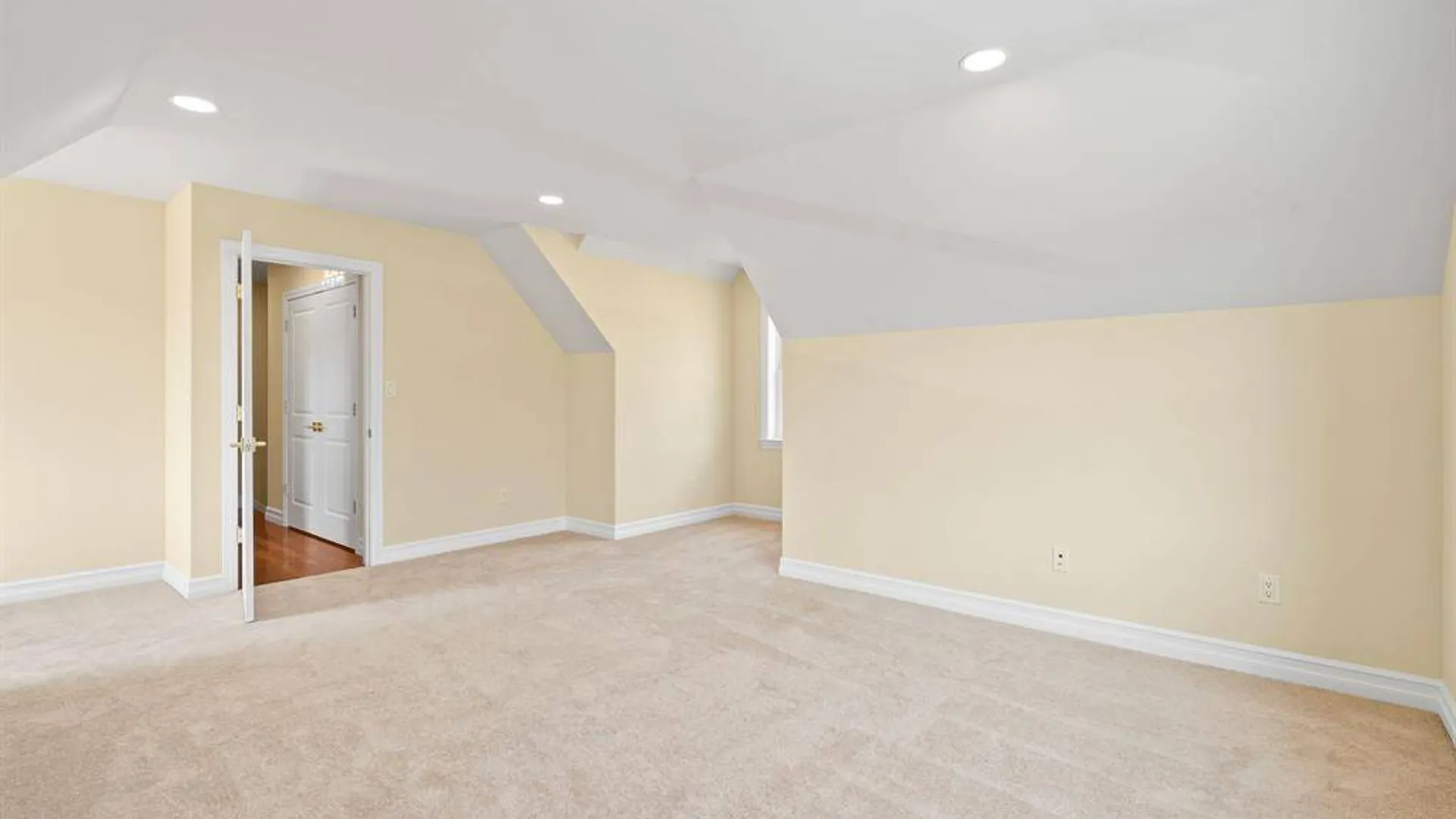 Property at 254 Hull Ave, Clintondale, NY 12515 27