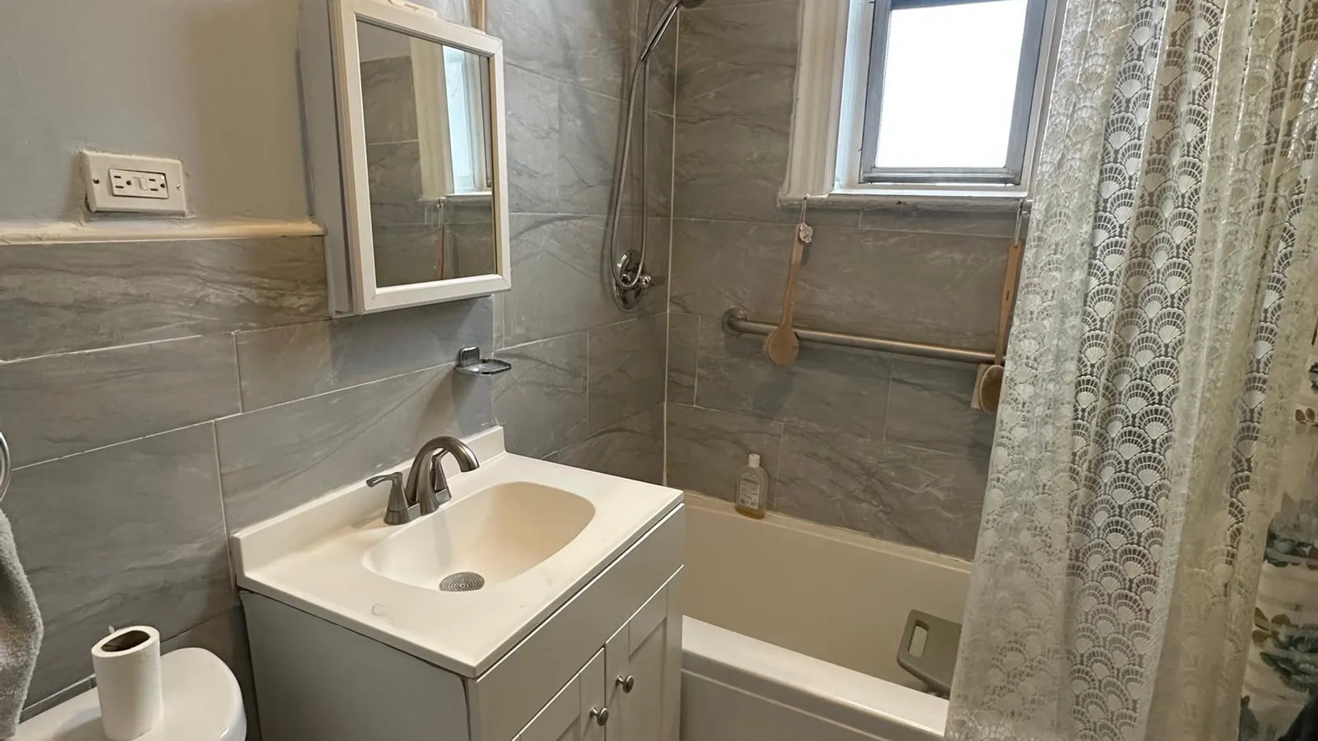 Property at 179 East 54th street, Brooklyn, NY 11203 10