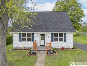 22 High Street, Stockton, NY 14718