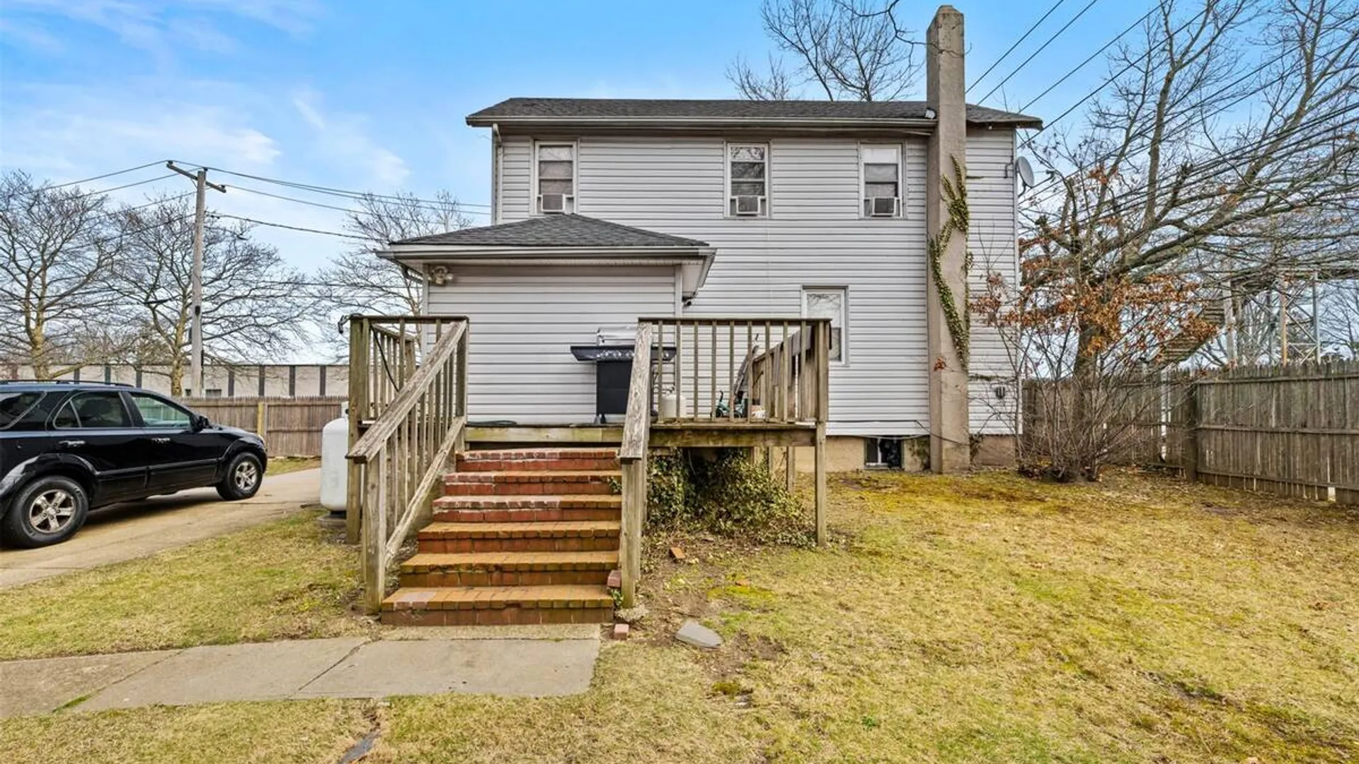 Property at 589 Acorn Street, Deer Park, NY 11729 8