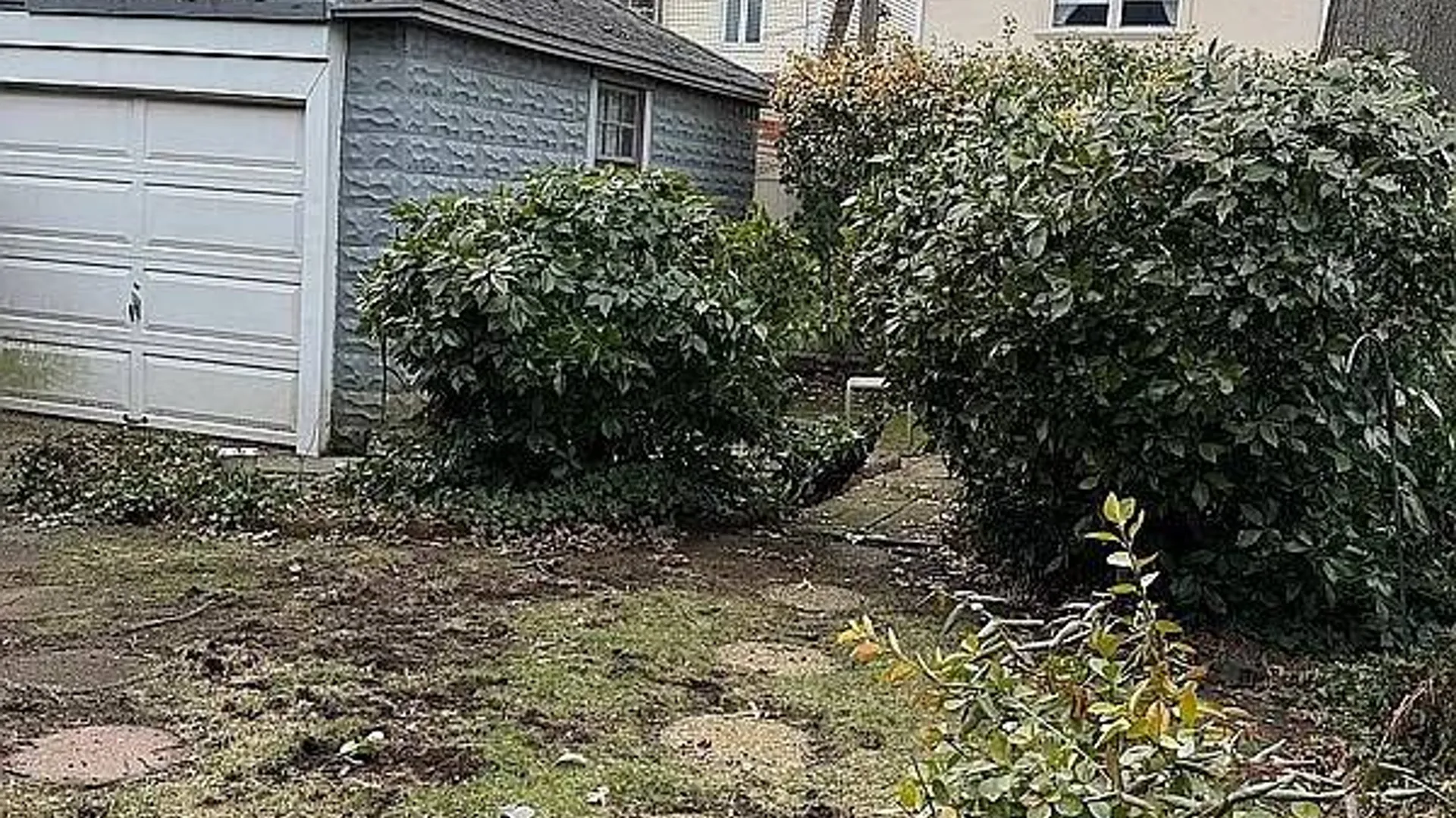 Property at 1826 Marine Pkwy, Brooklyn, NY 11234 24