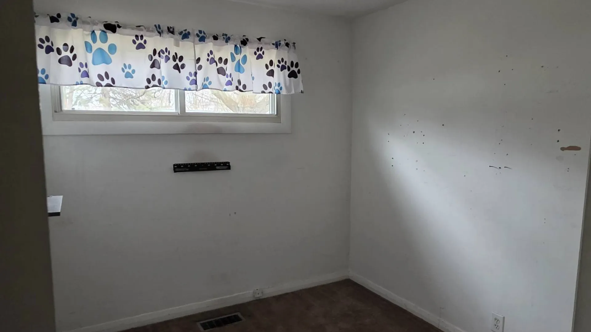Property at 13 Lincoln Rd, North Syracuse, NY 13212 6