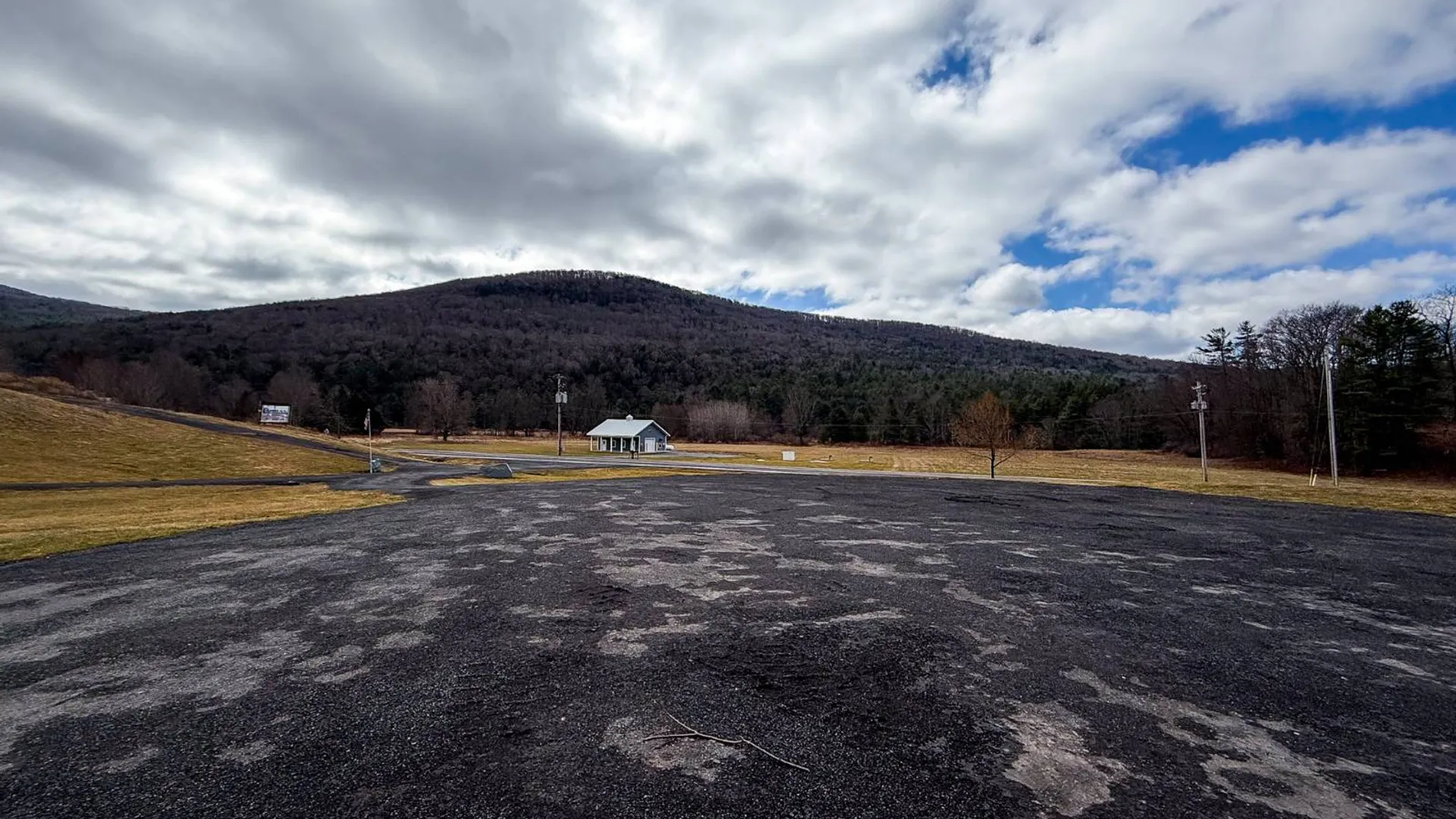 Property at 1007 State Route 990V, Gilboa, NY 12076 25