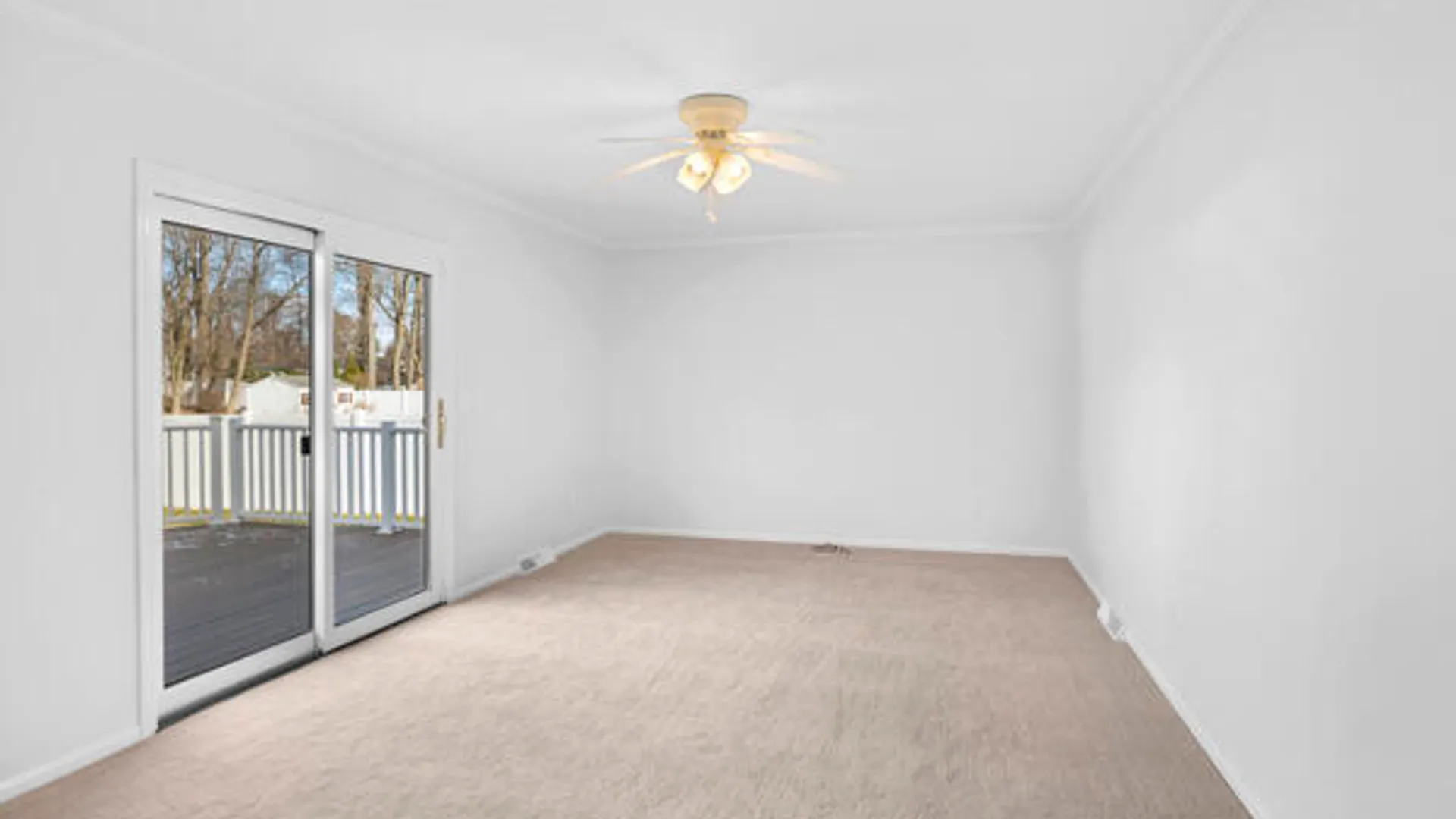 Property at 1083 McKinley Avenue, Rotterdam, NY 12303 14
