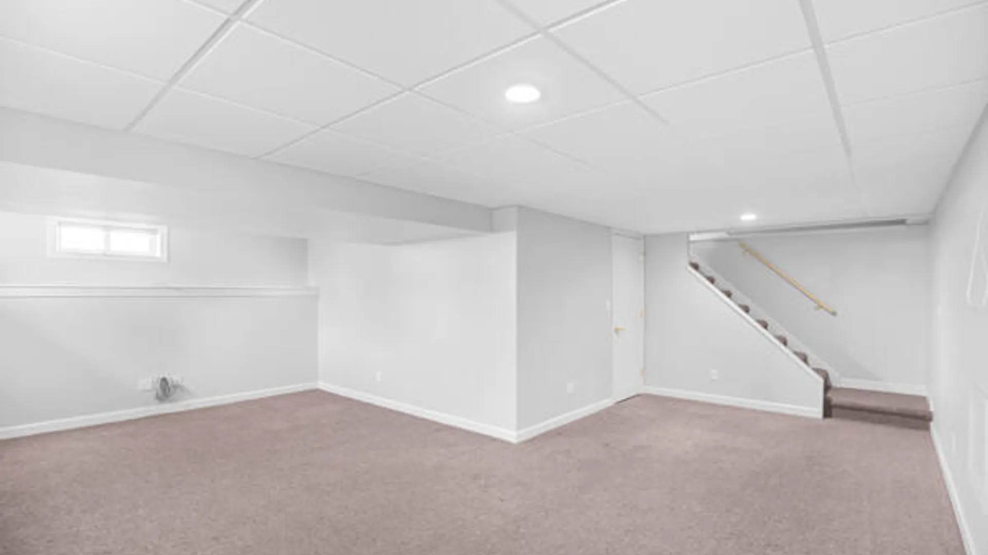 Property at 1083 McKinley Avenue, Rotterdam, NY 12303 18