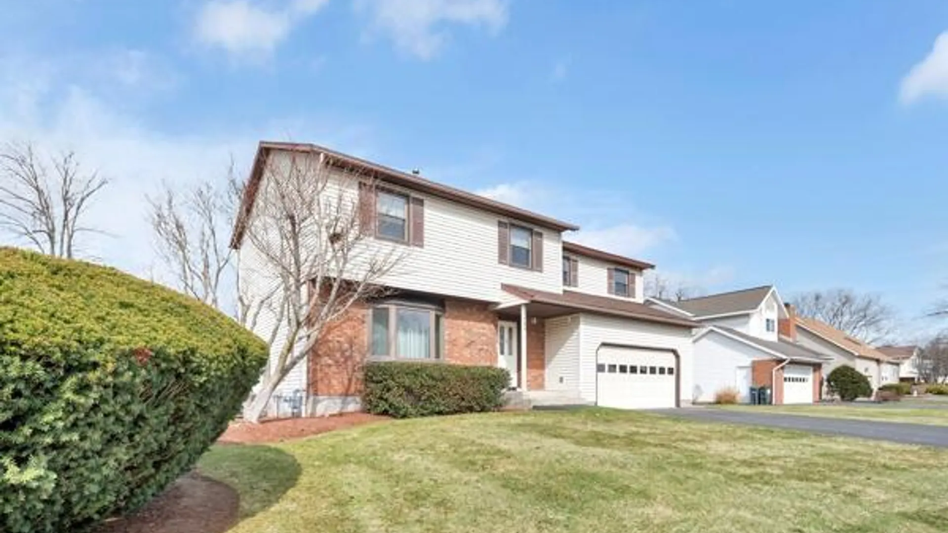 Property at 1083 McKinley Avenue, Rotterdam, NY 12303 2