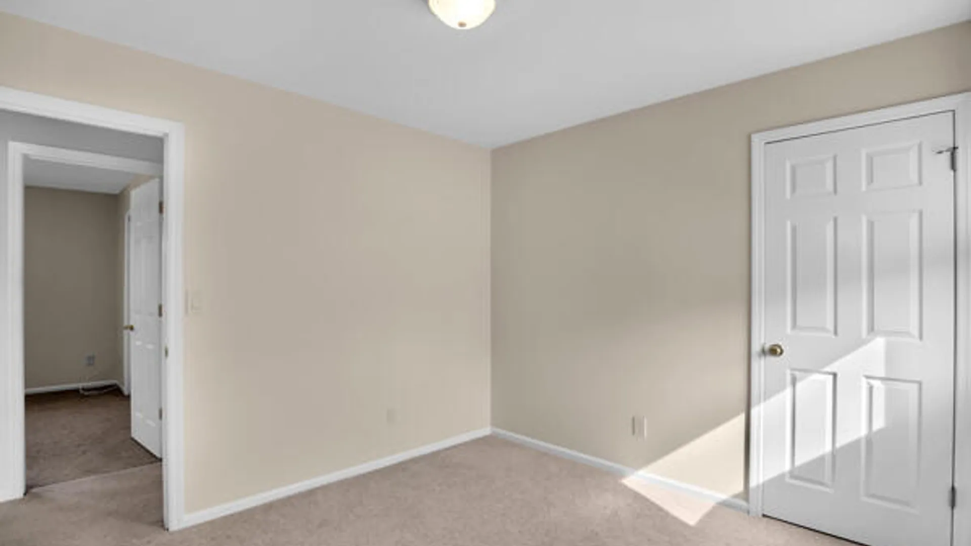 Property at 1083 McKinley Avenue, Rotterdam, NY 12303 22
