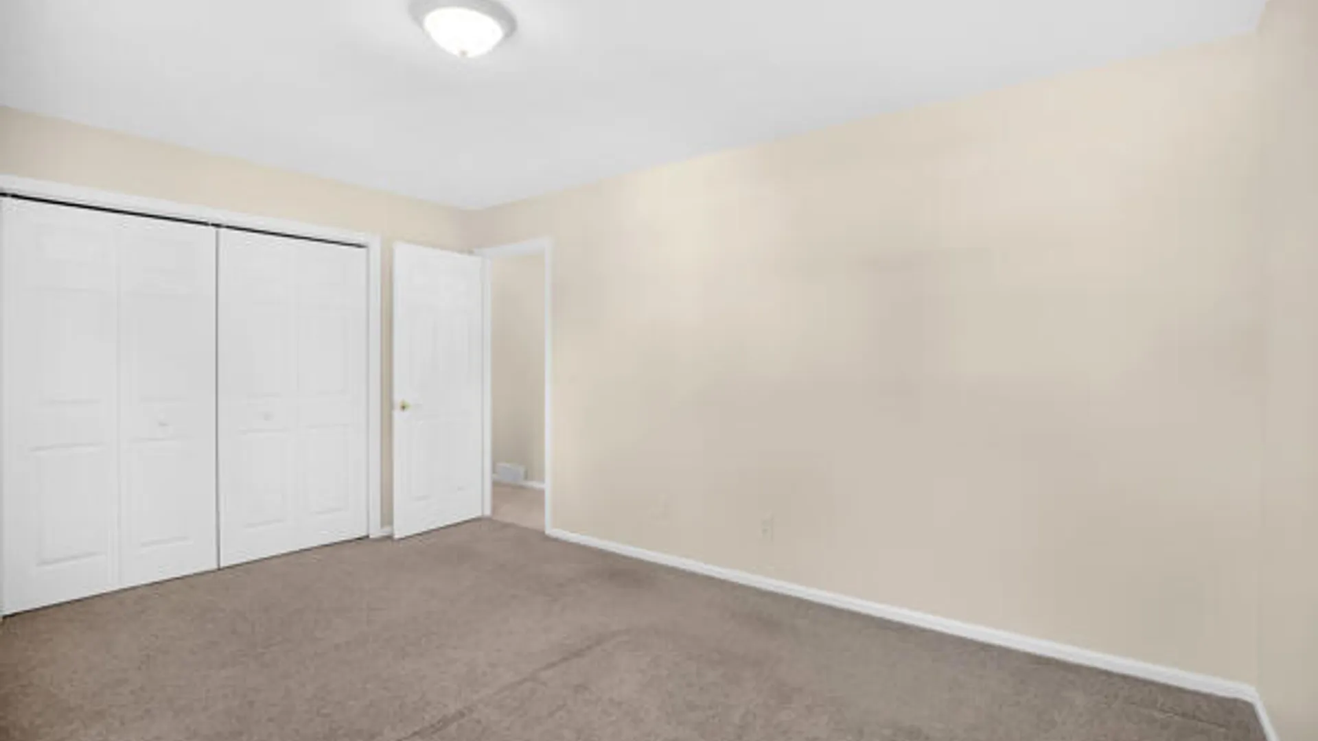 Property at 1083 McKinley Avenue, Rotterdam, NY 12303 37