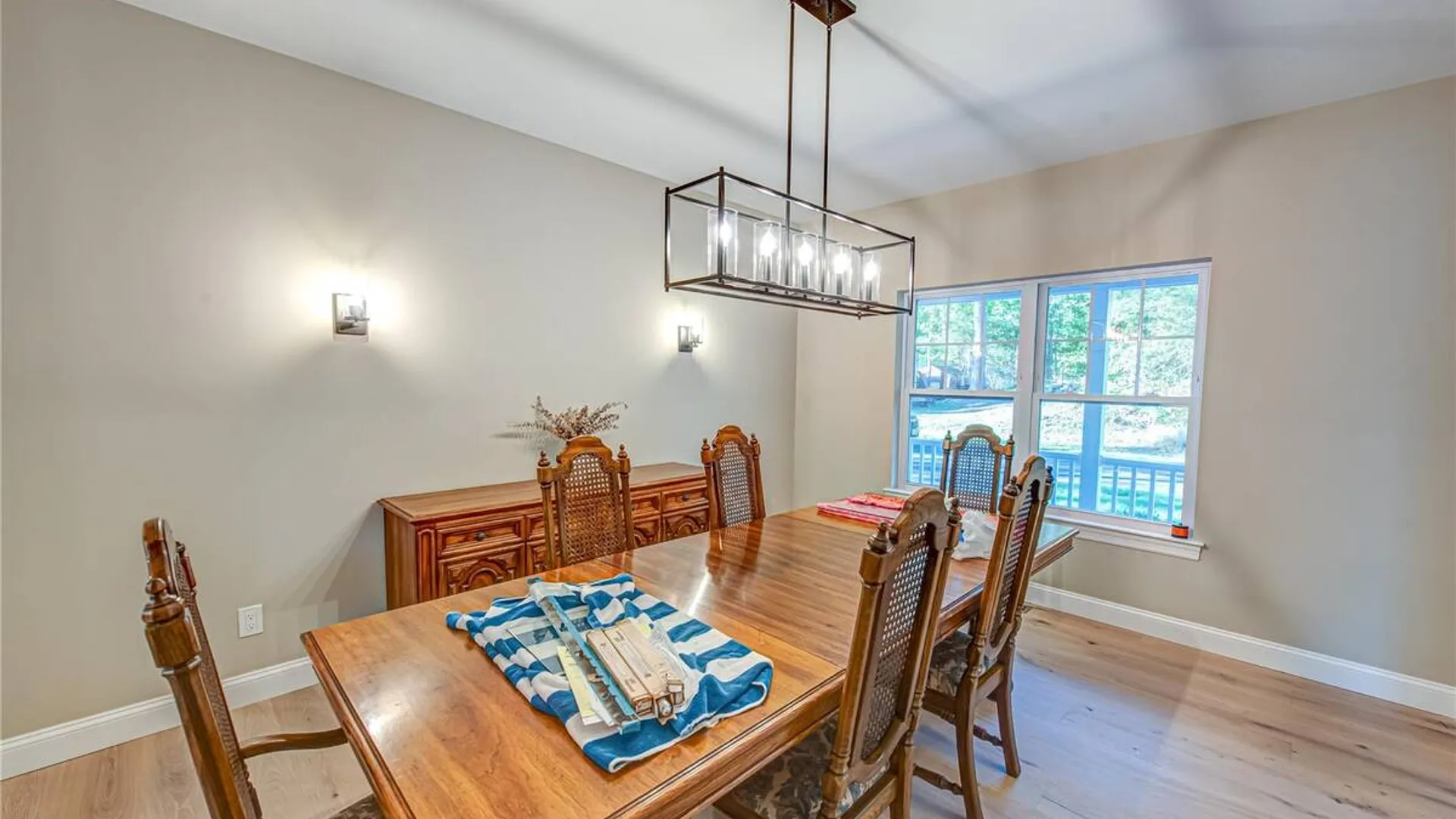 Property at 457 Pond Path, East Setauket, NY 11733 12