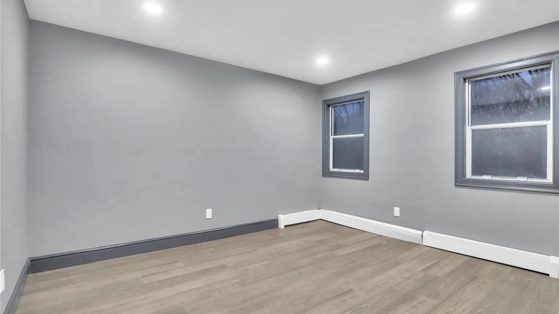 Property at 99 Ontario St, Port Jefferson Station, NY 11776 15