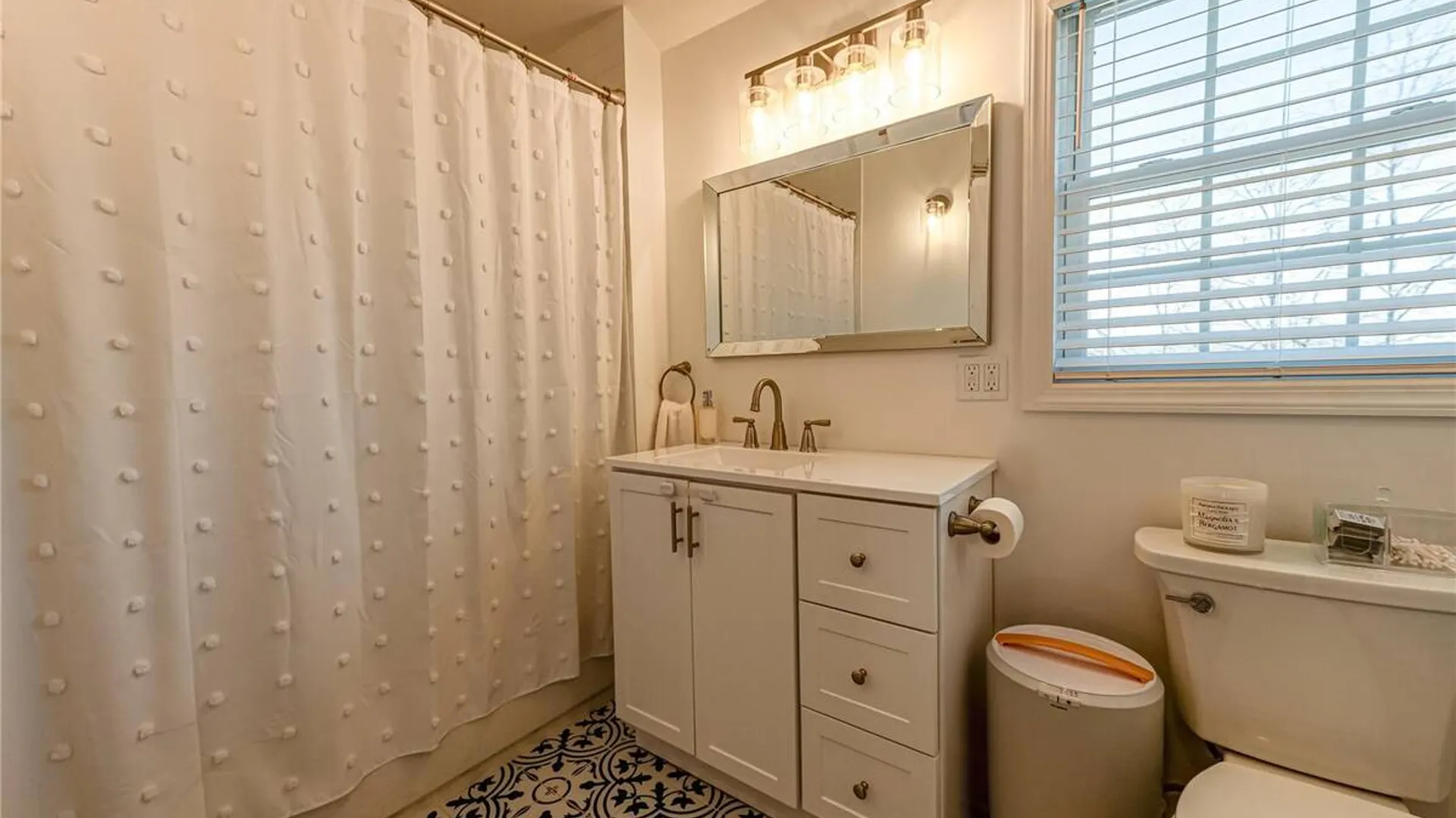 Property at 36 West Boulevard, East Rockaway, NY 11518 18