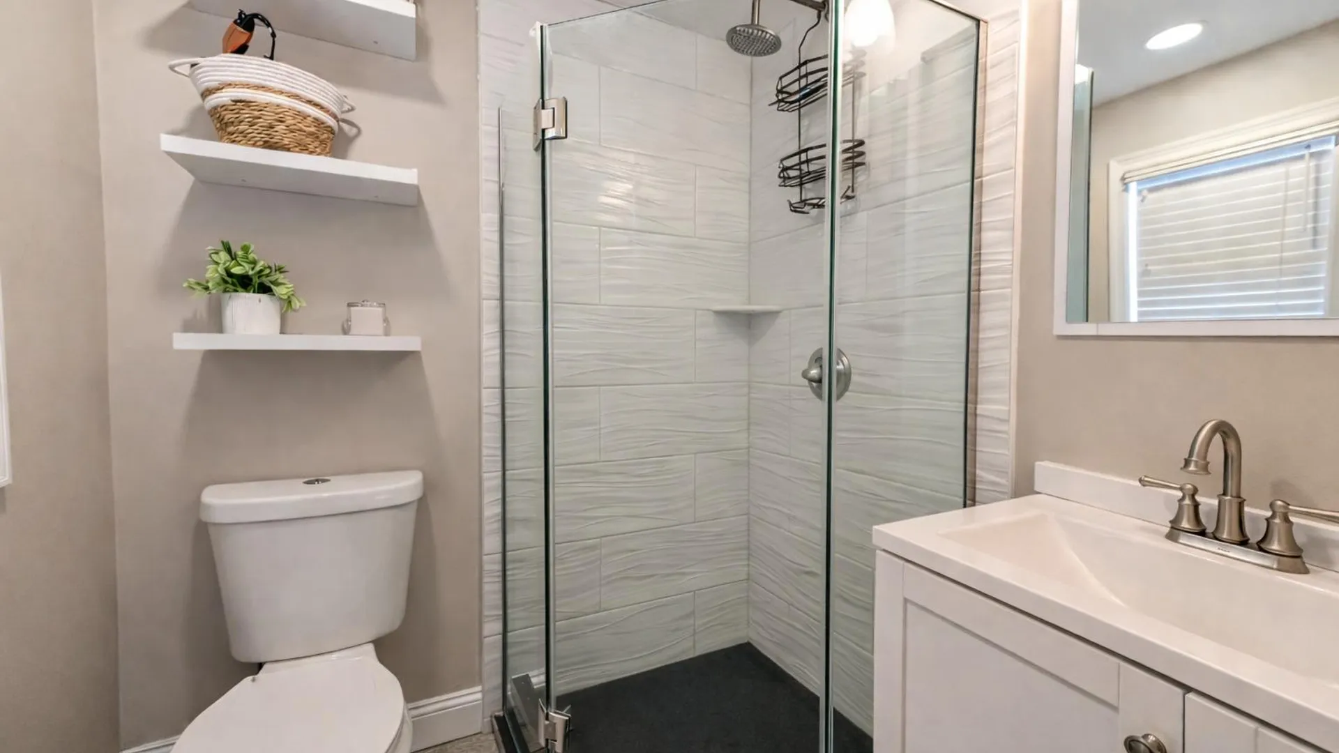 Property at 36 West Boulevard, East Rockaway, NY 11518 19