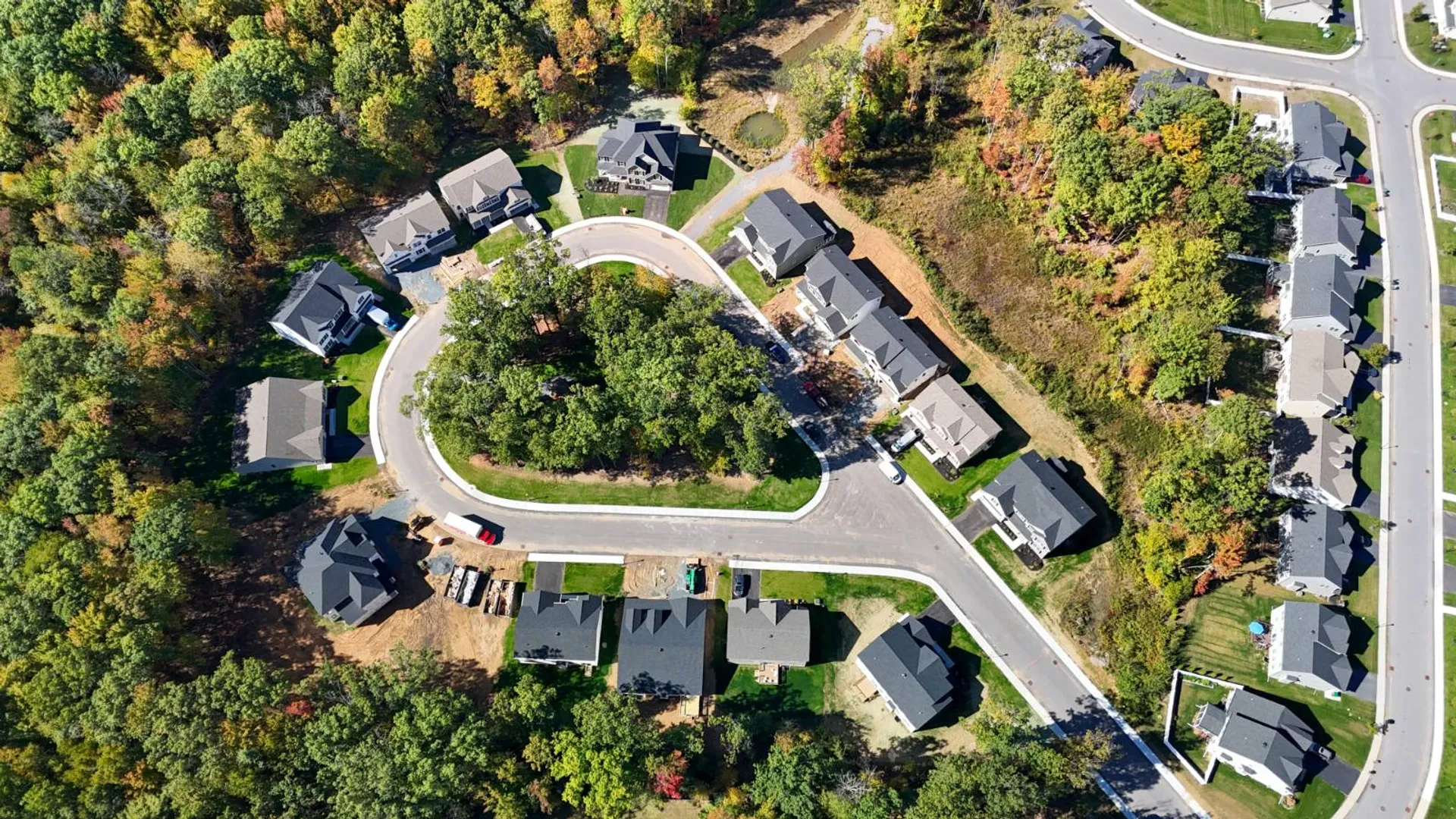 Property at 35 Tamarack Street, Ballston Lake, NY 12019 4