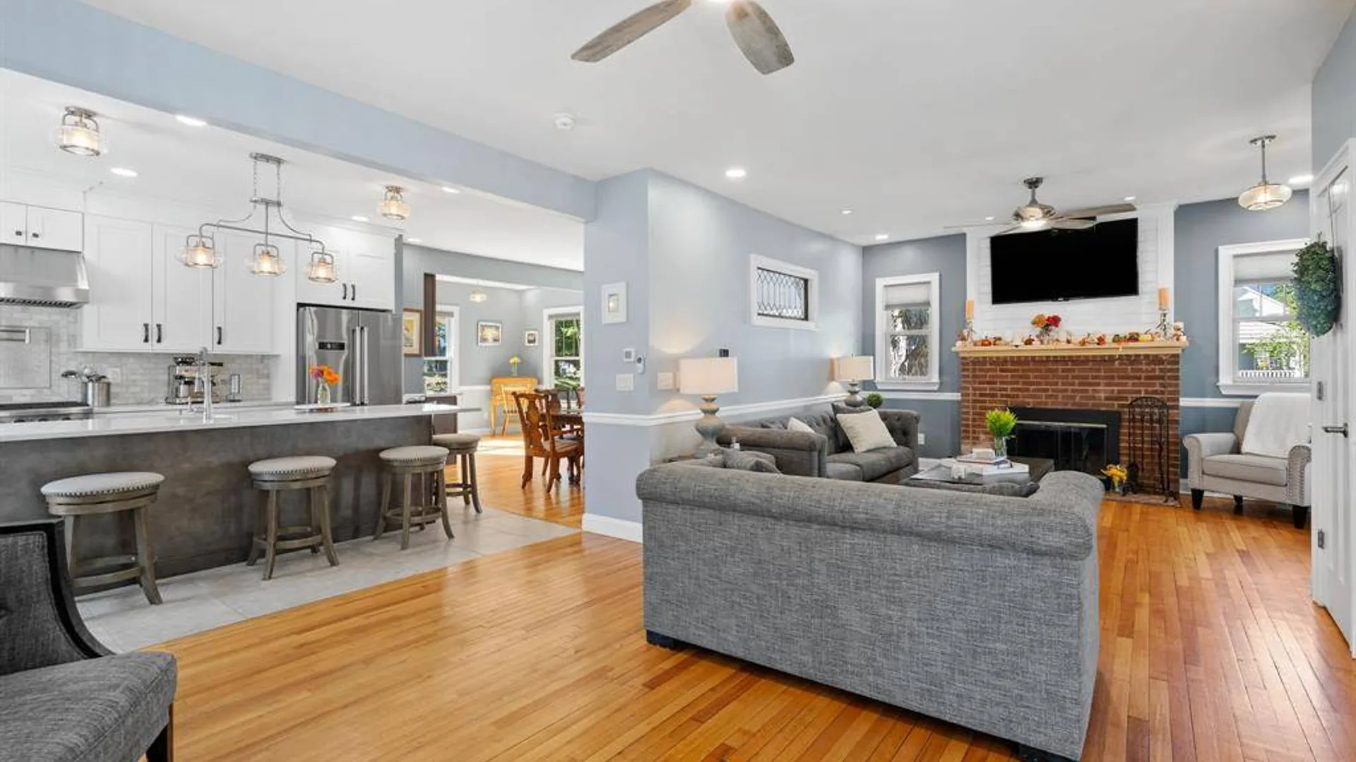 Property at 42 Colonial Ave, Warwick, NY 10990 14