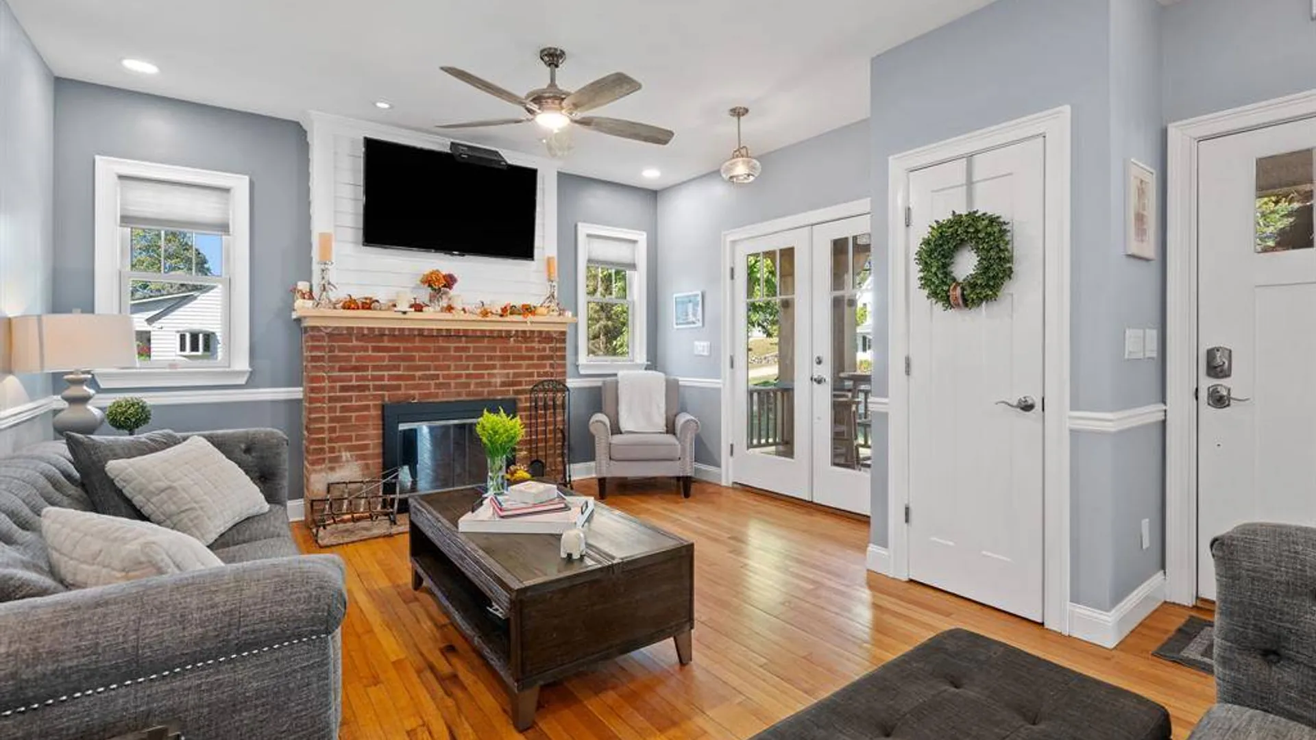 Property at 42 Colonial Ave, Warwick, NY 10990 18