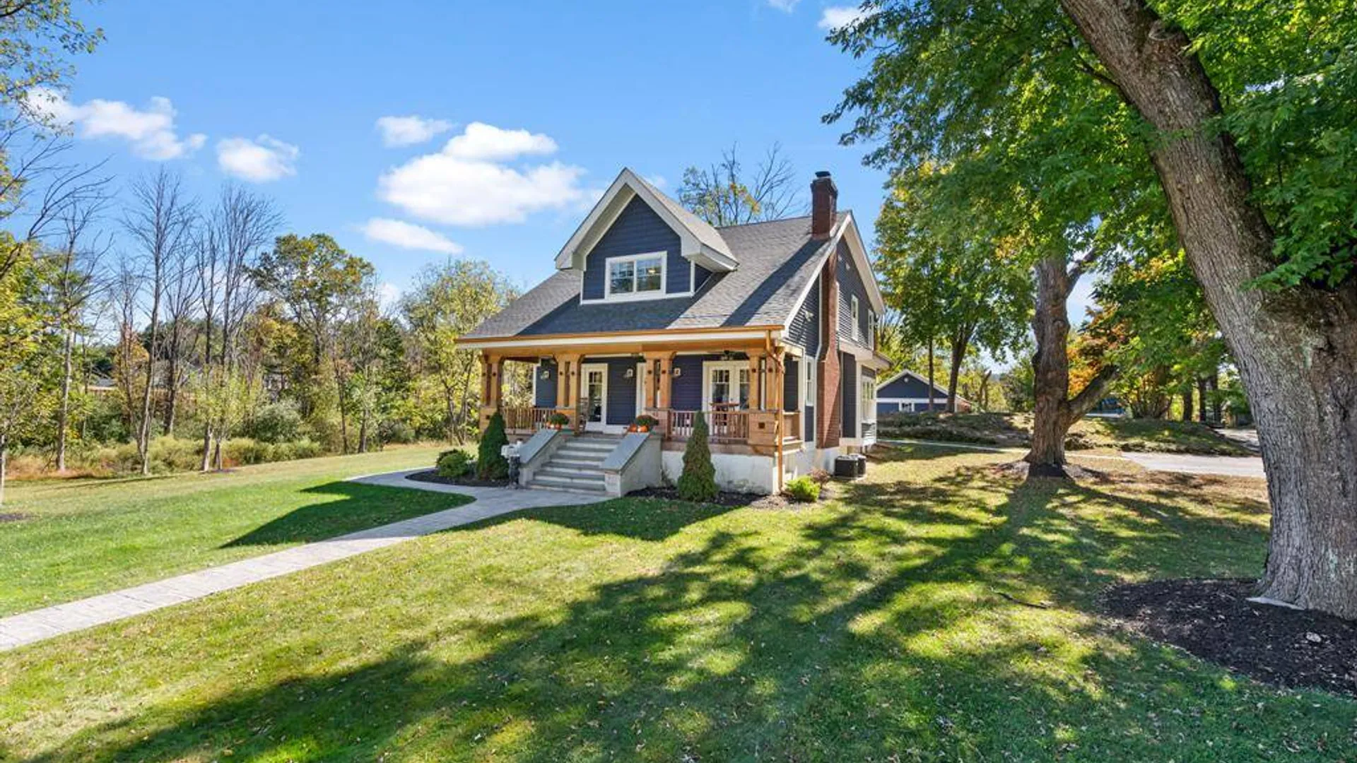 Property at 42 Colonial Ave, Warwick, NY 10990 42